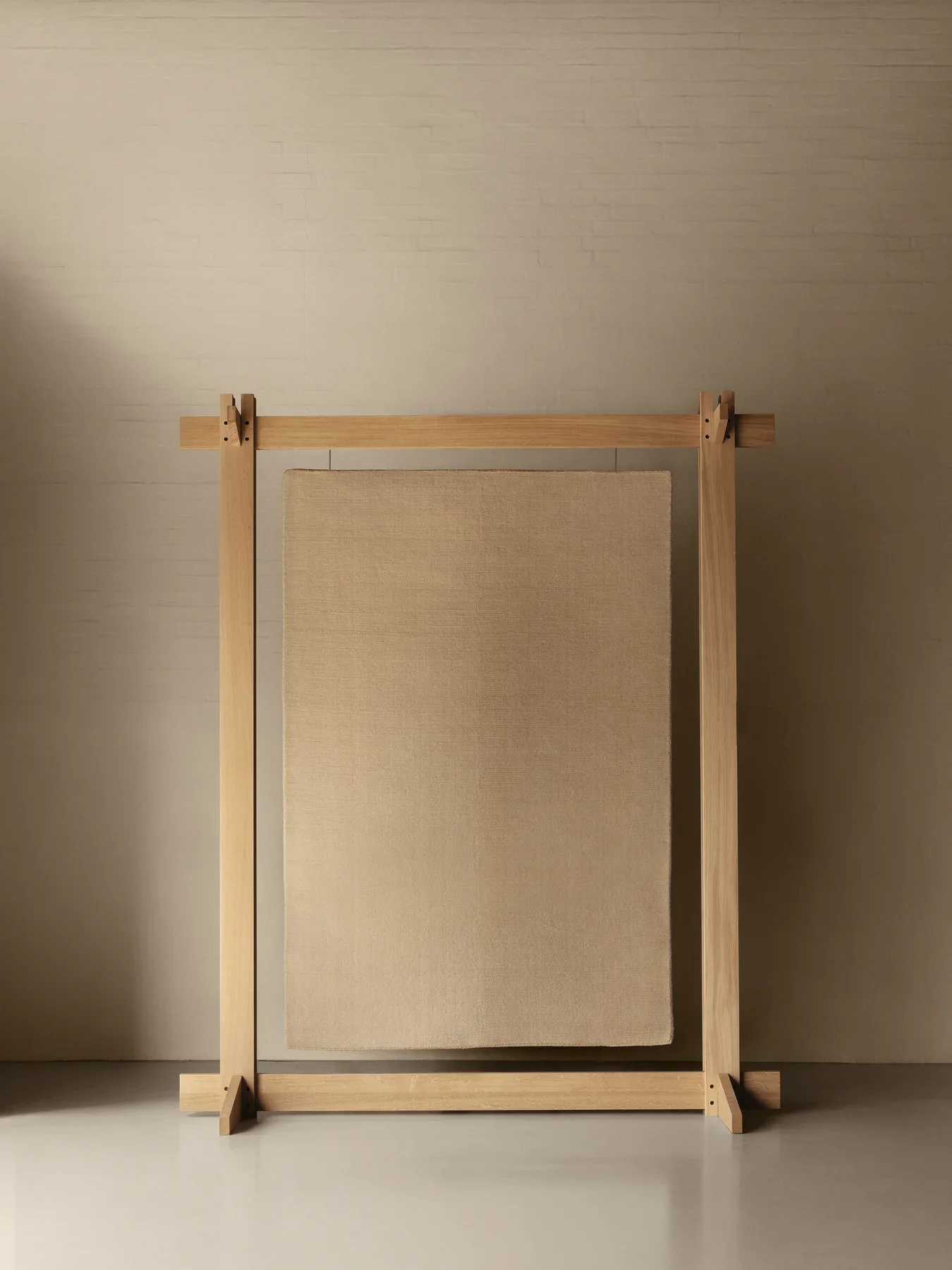 3506470_4_Echo_Yano_Beige_639040872450000000_1350x1800.webp