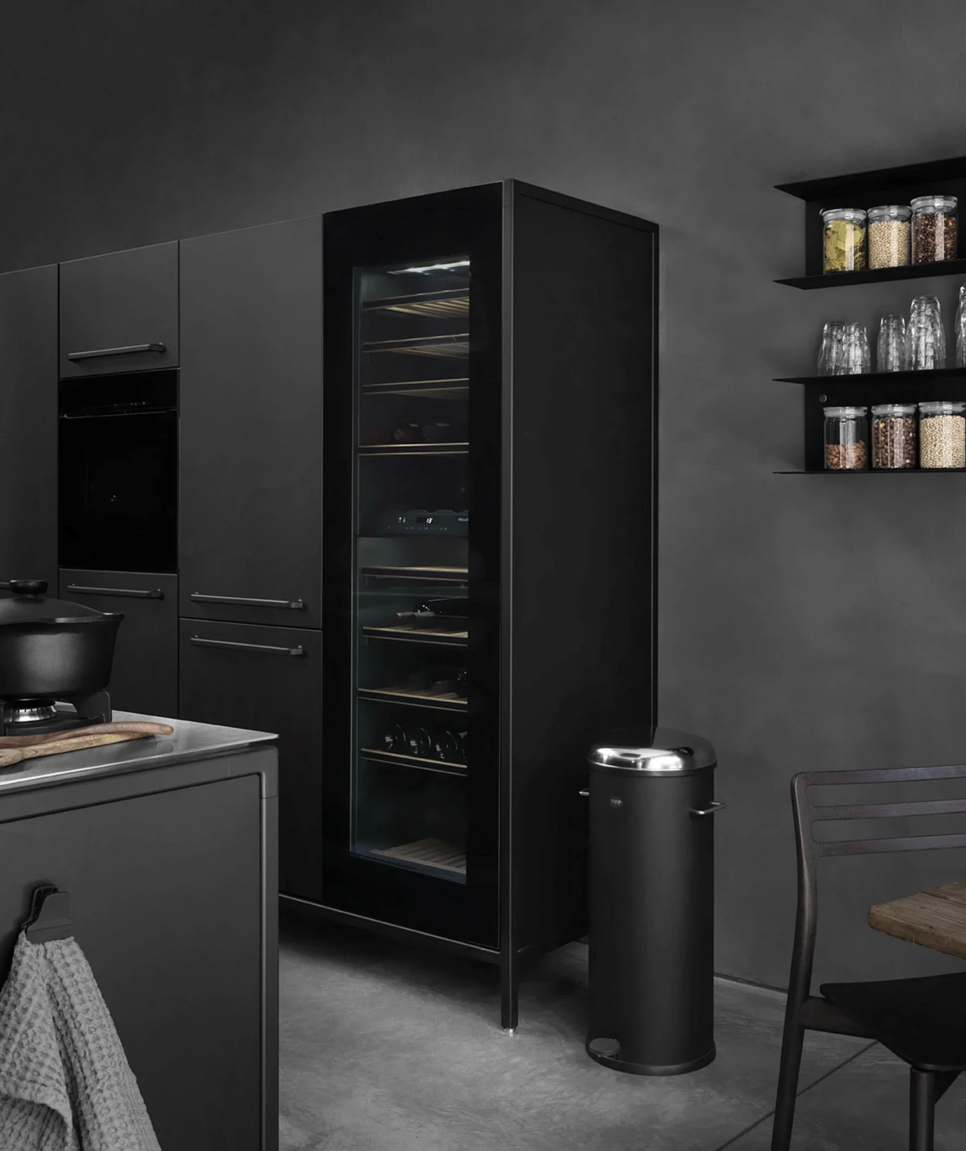 vipp-kitchen-winecooler_large_low.webp