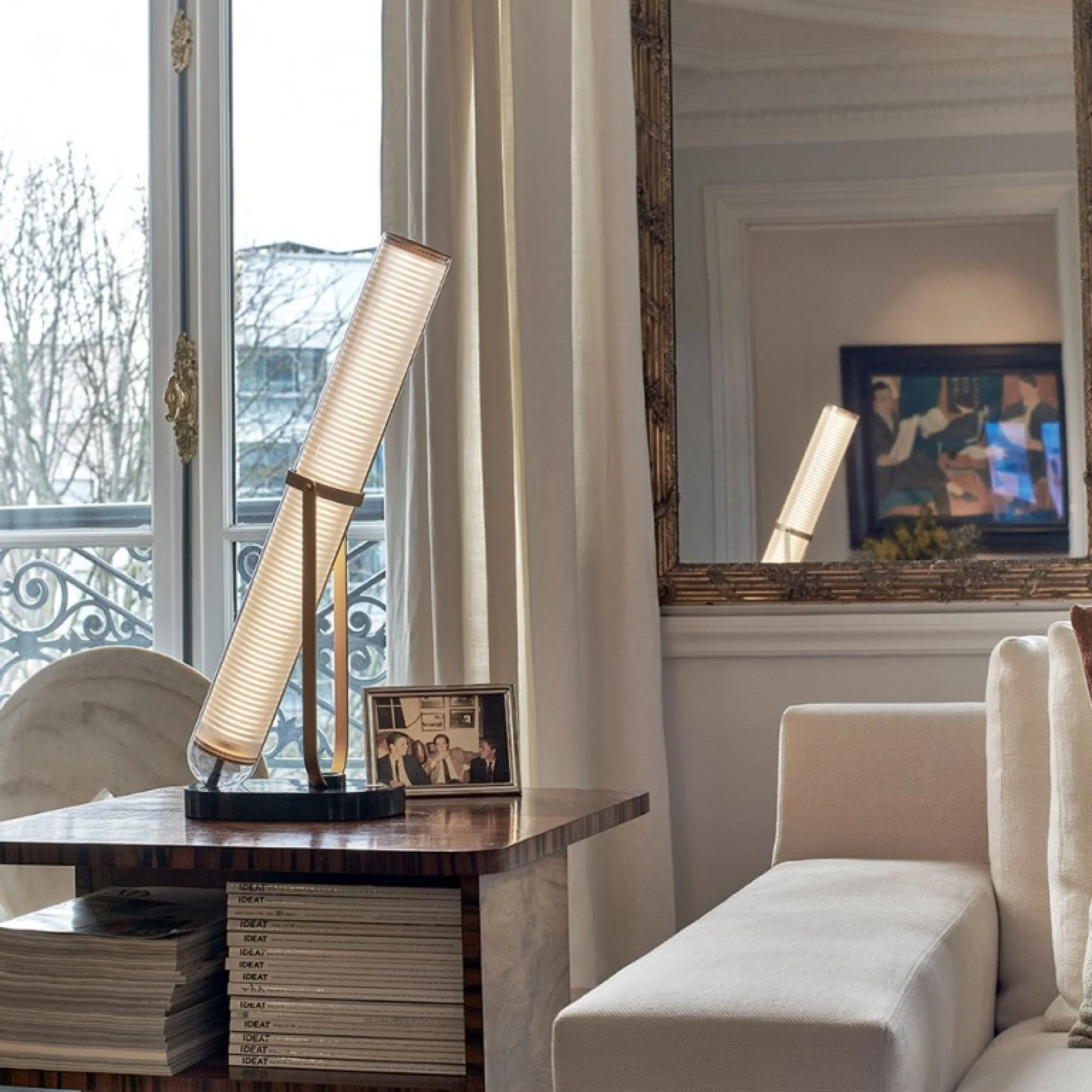 dcw-editions-la-lampe-frechin-model-la-lampe-frechin-photos-uj787rke-s.jpg