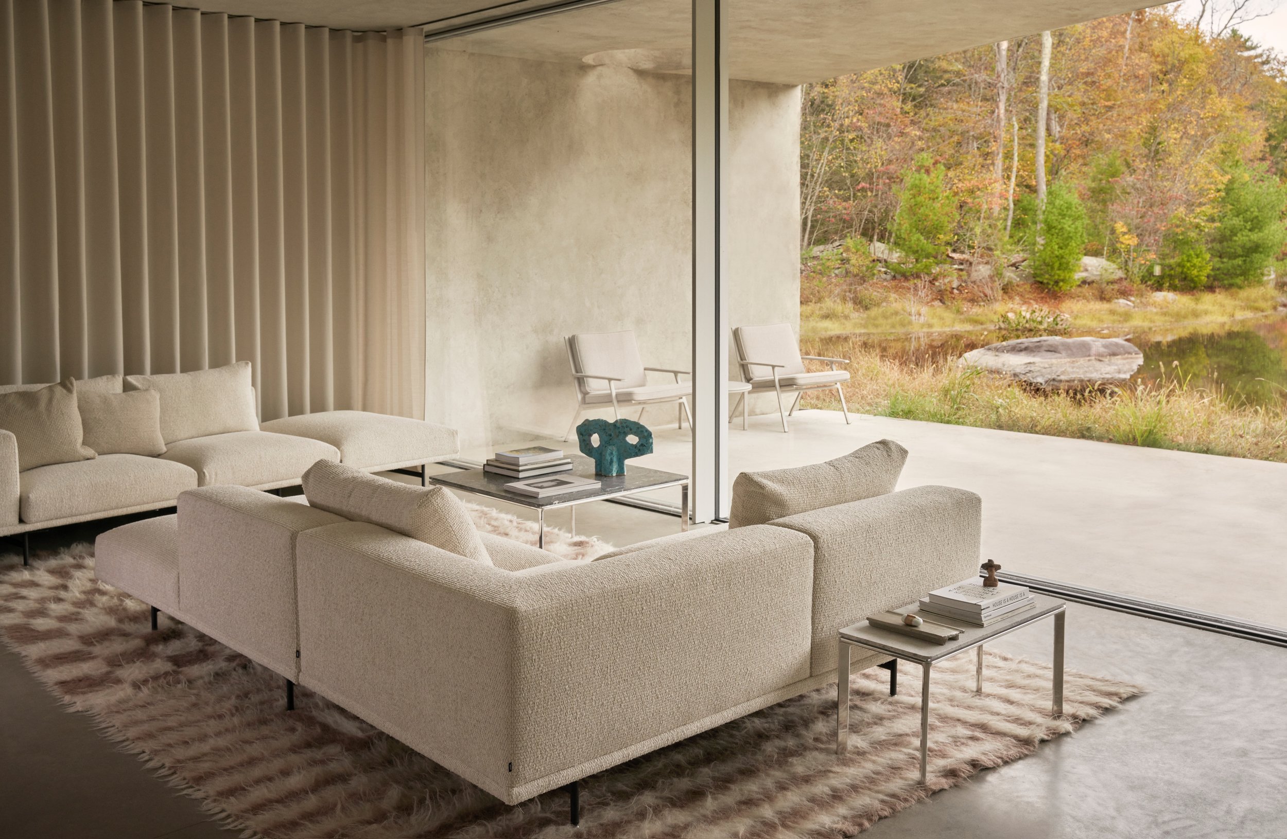 vipp-upstate-new-york-livingroom-05.jpg