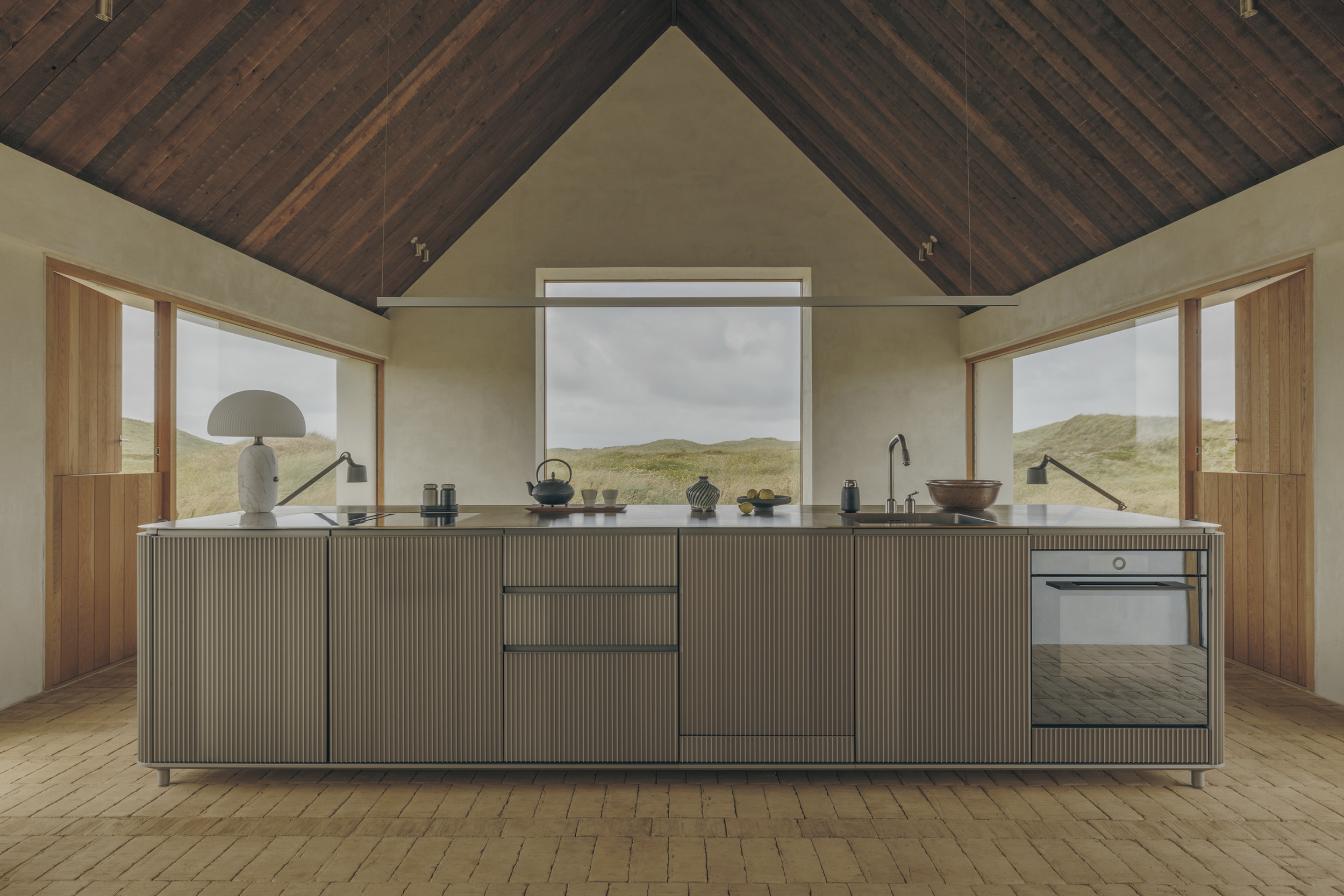 vipp-coldhawaii-richardgaston11.png