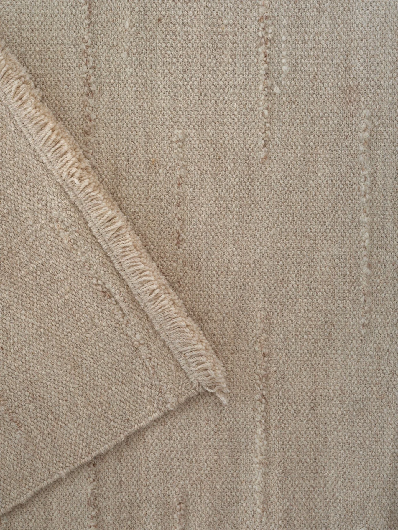 3505770_7_Tidal_Waves_Beige_Image_639017414570000000_1350x1800.jpg