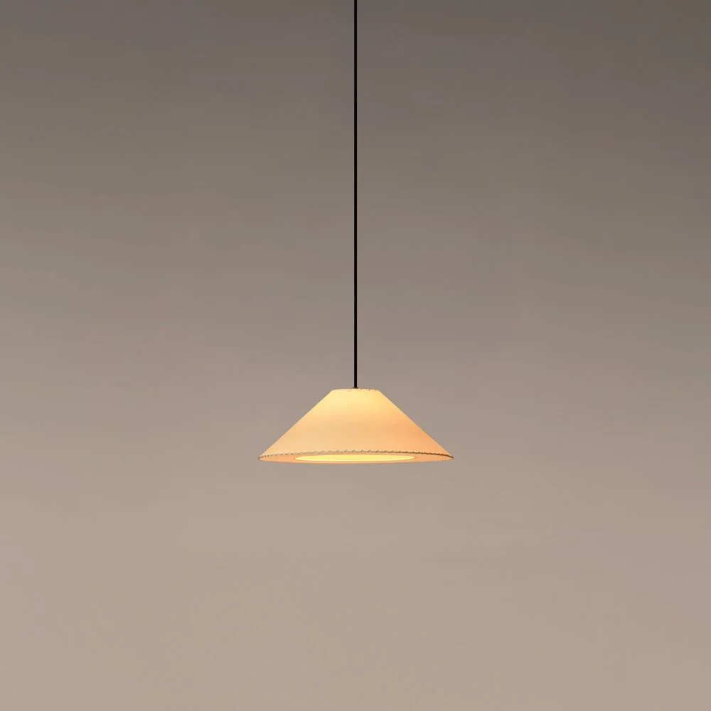 Sisisi-Conicas-Planas-MT4-beige-ON-EnricBadrinas-2022-MT401-03-04-R25-config-x1000.jpg