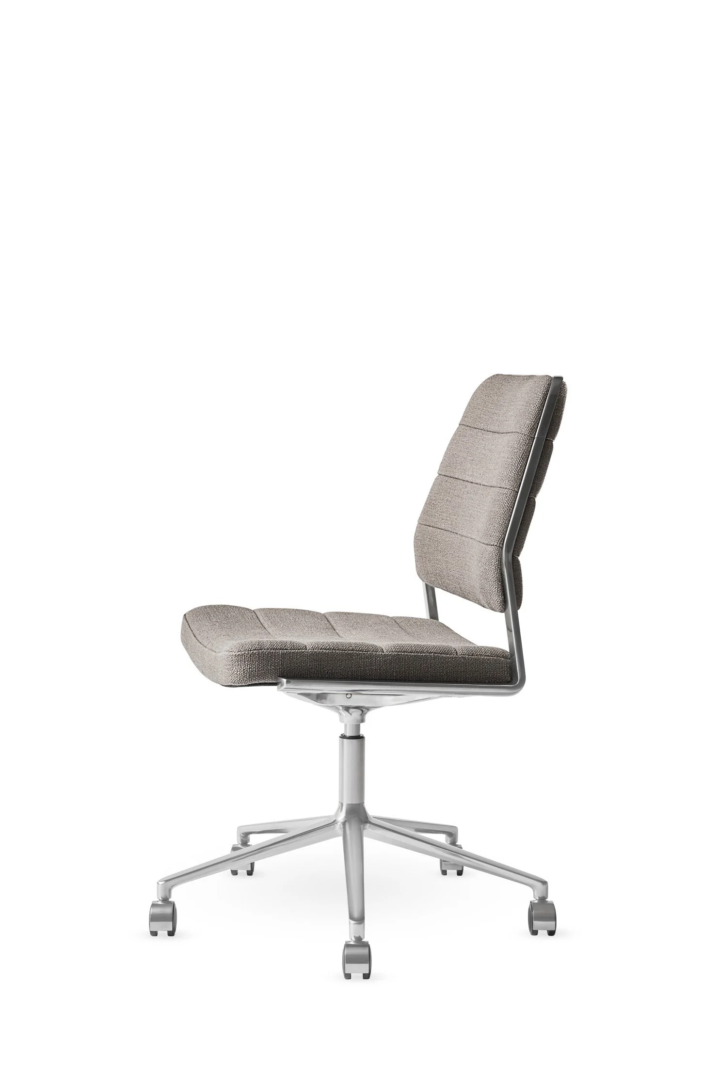 vipp454+-swivel-chair-alu-tenzo-textile-castors-02.jpg