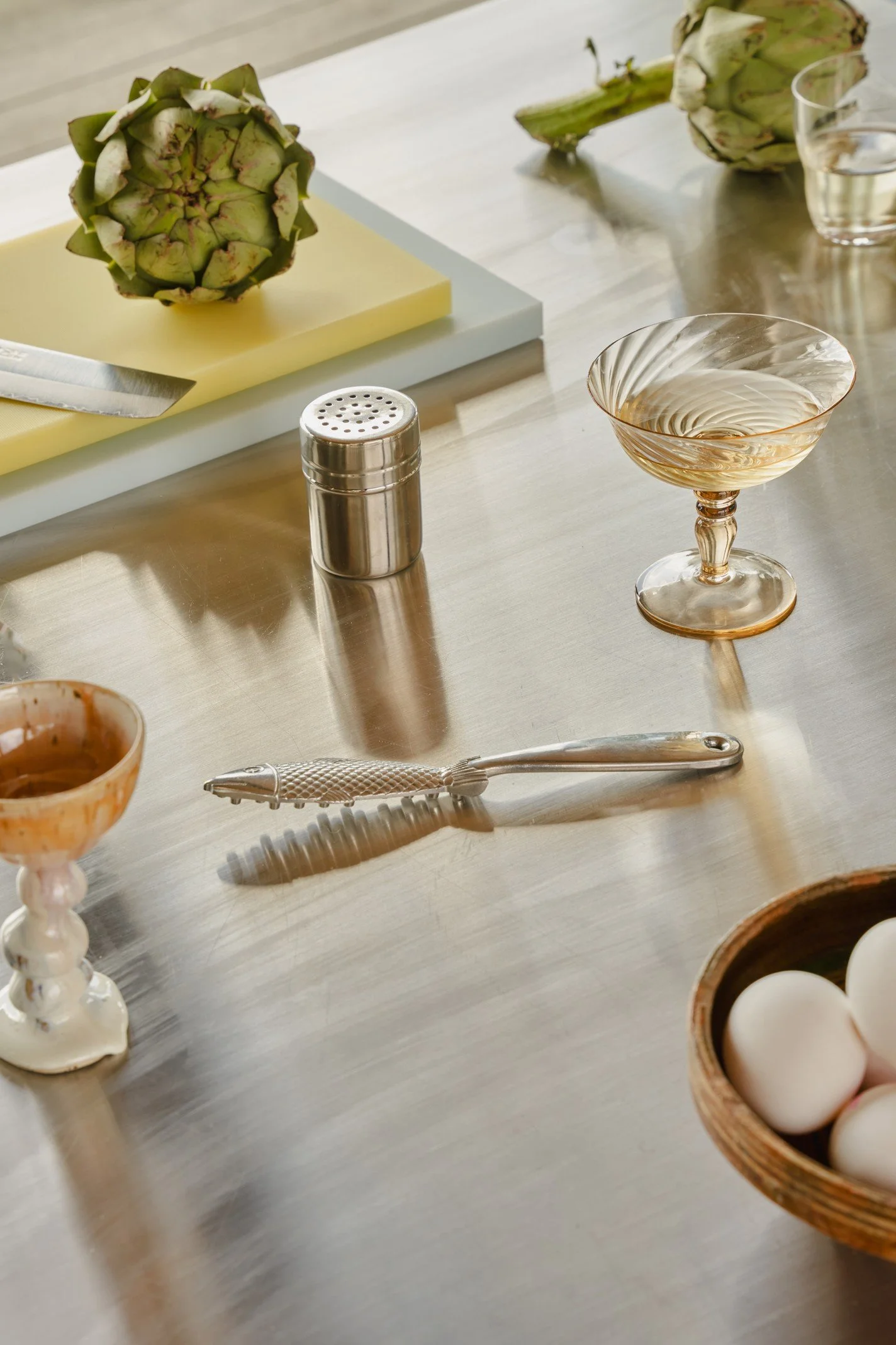 vipp900-v4 kitchen-julia khan anselmo campaign-detail-07.jpg