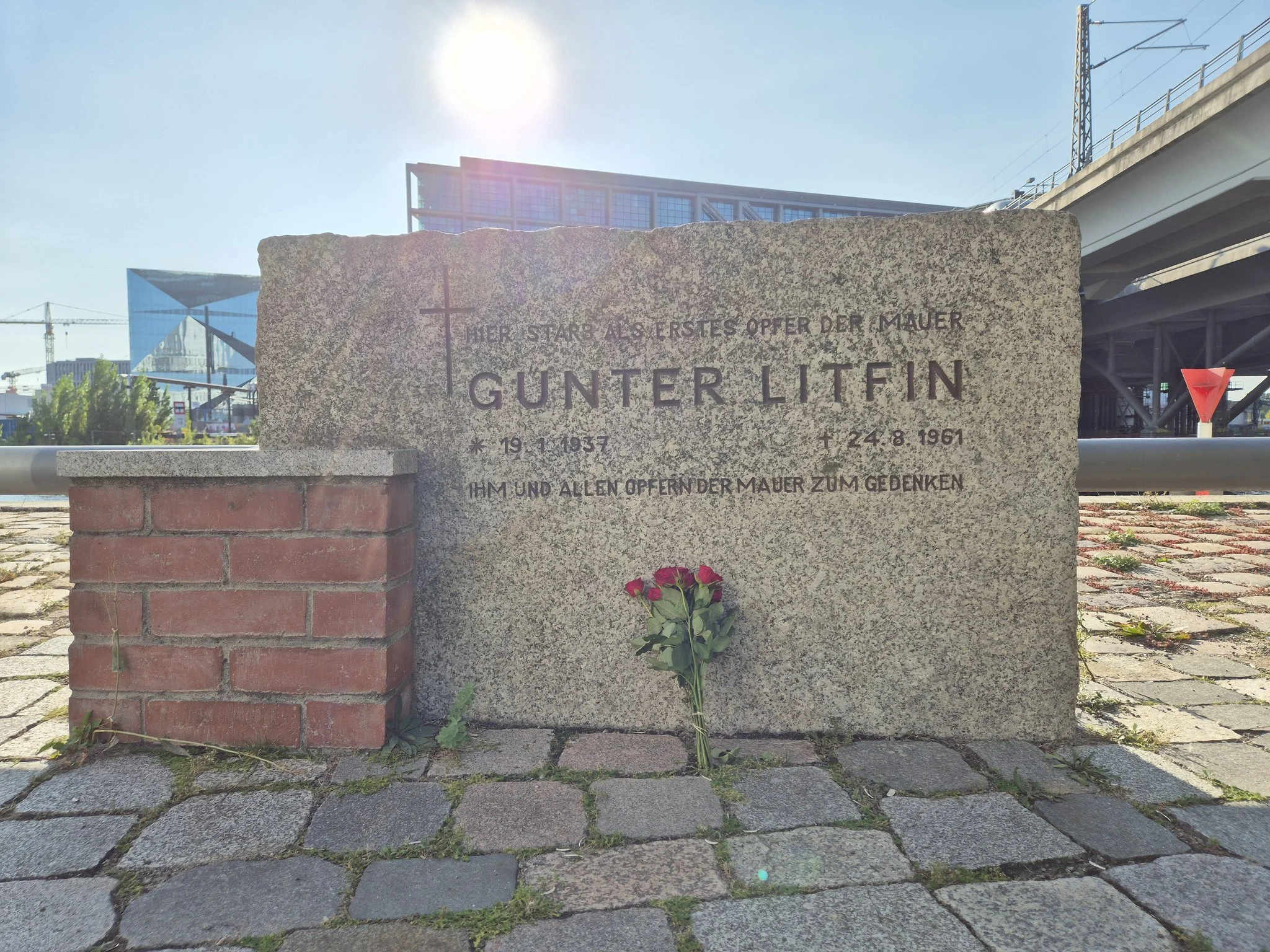 Gunter Litfin stone.jpeg