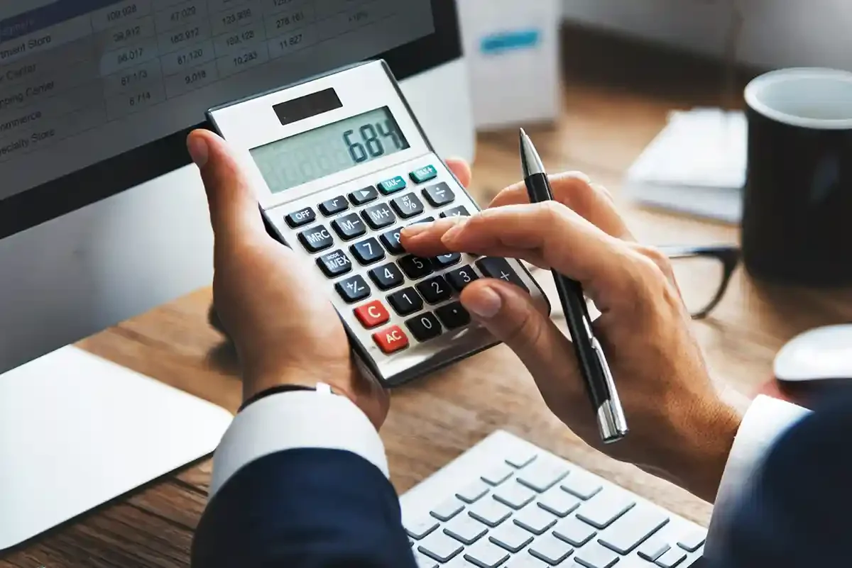 UK utility bills &mdash; gas, electricity and broadband costs explained