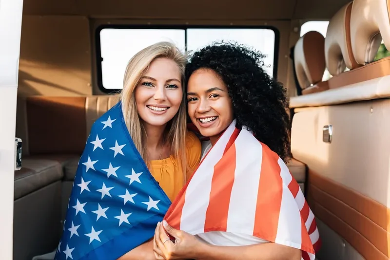 Cost of moving to the UK for Americans 2026 &mdash; upfront costs, visa fees and budget guide