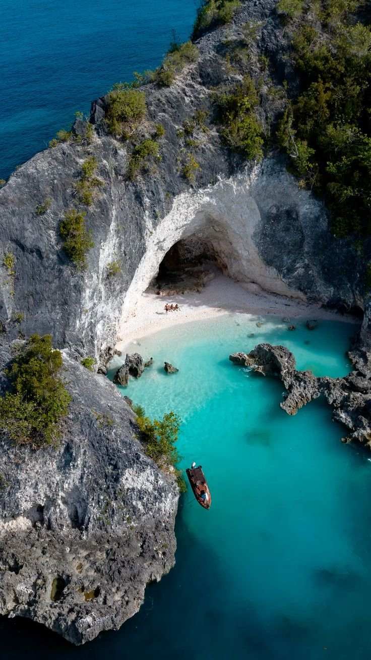 The landscapes here are so incredible! 🌊.jpeg