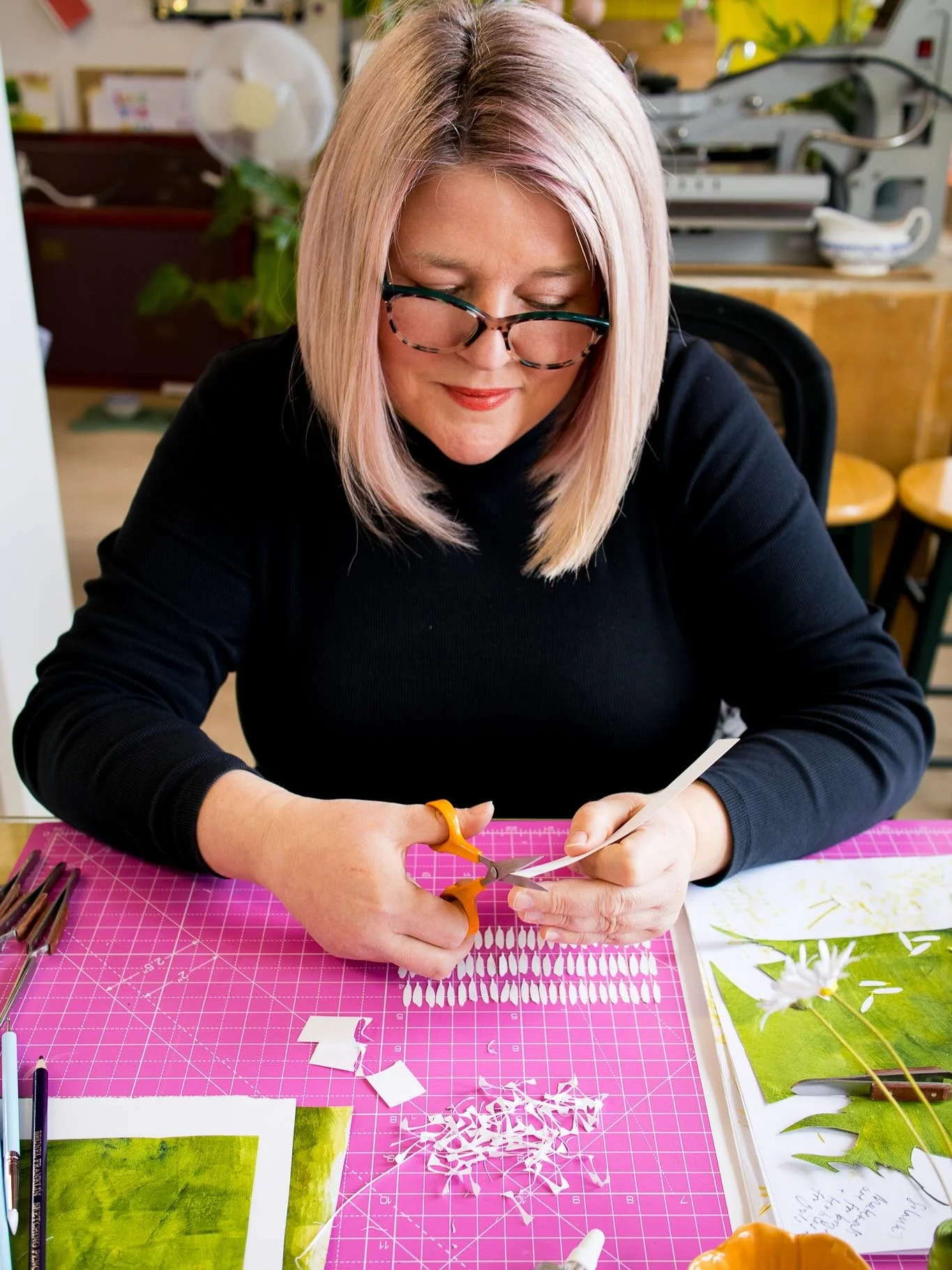 Oh hi there&hellip; 👋🏻 

I&rsquo;ve had some new followers so thought I should show my face and say hi 👋🏻 

I&rsquo;m Cath (only ever a Catherine if and when in trouble) a dreamer and maker ✏️ Mum of two 👧🏻 🐶 super loving Libra ♎️ and eternal 