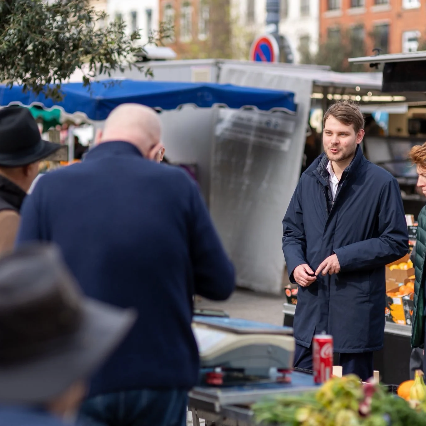 COMMERCE, ARTISANAT, VIE NOCTURNE