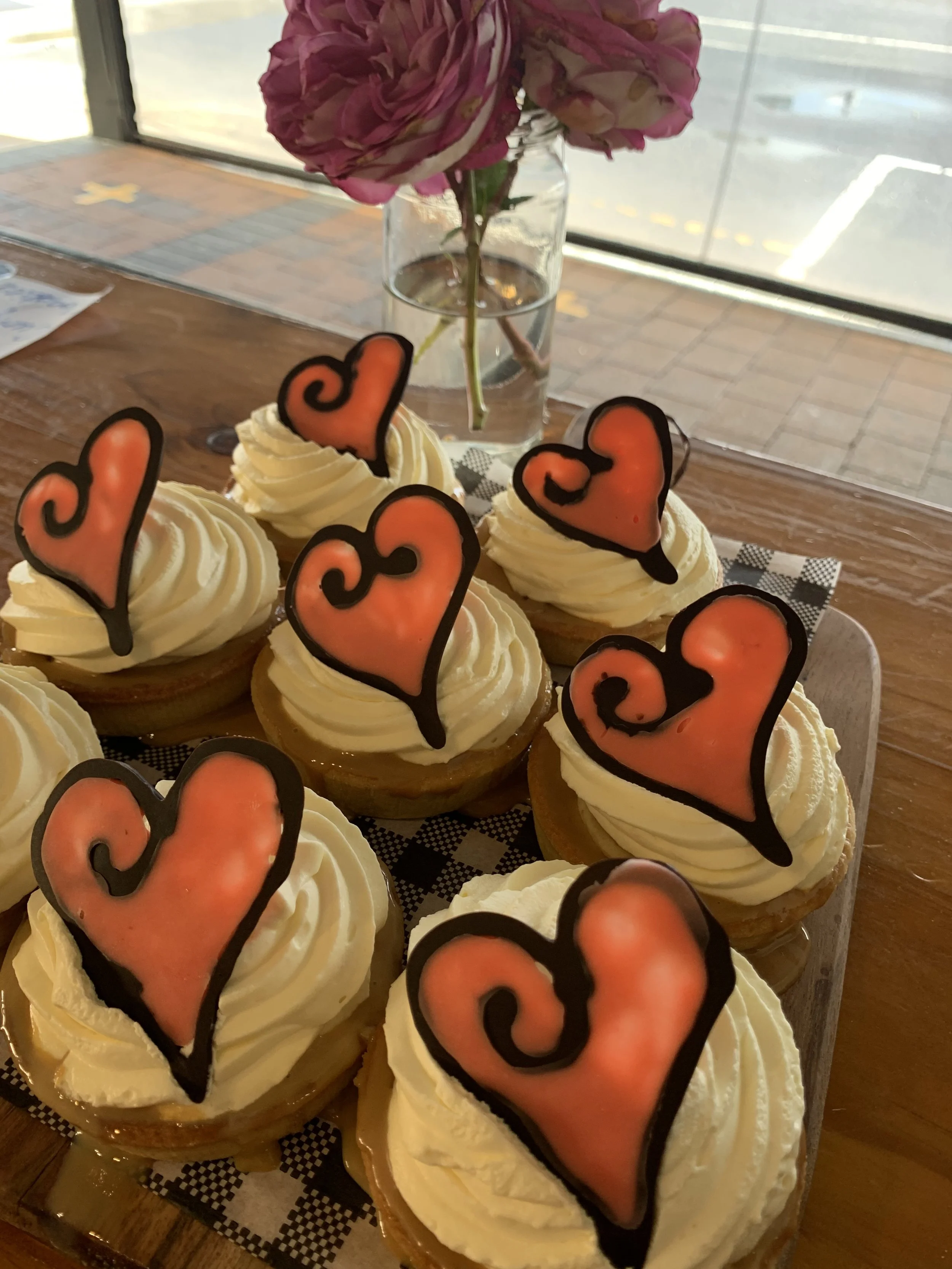 Valentine Cup cakes 