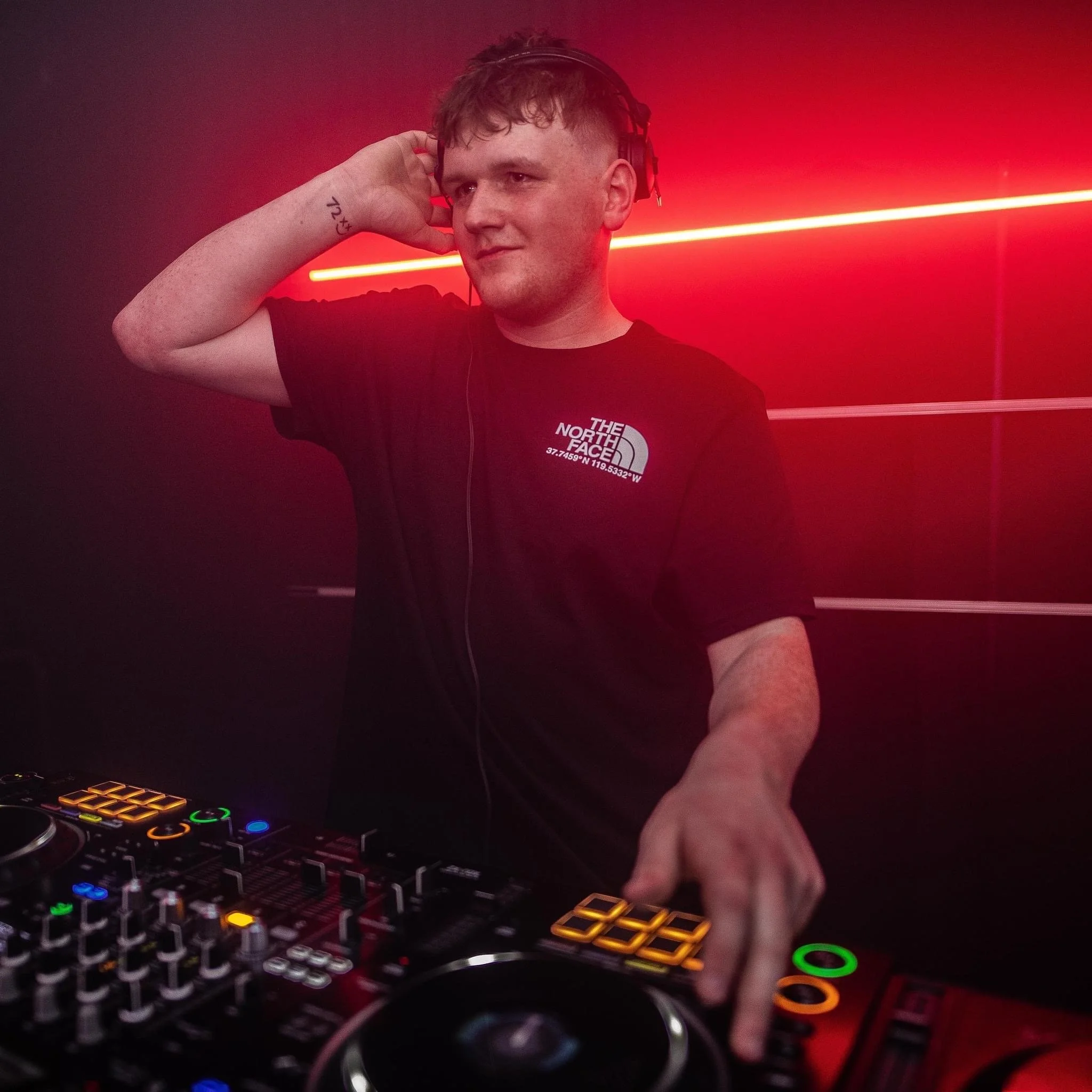 Carriages DJ.jpg
