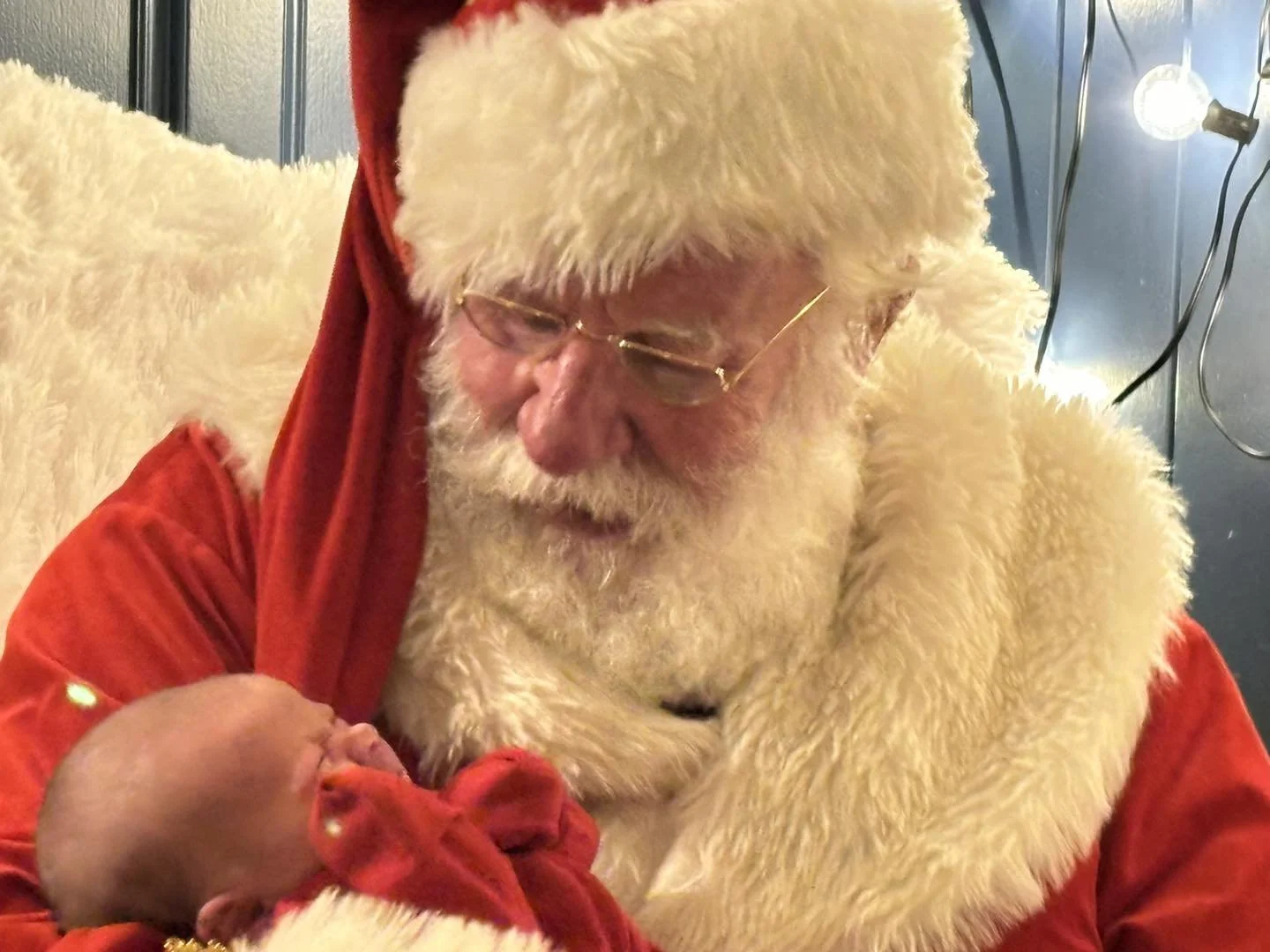 Carriages Santa.jpg