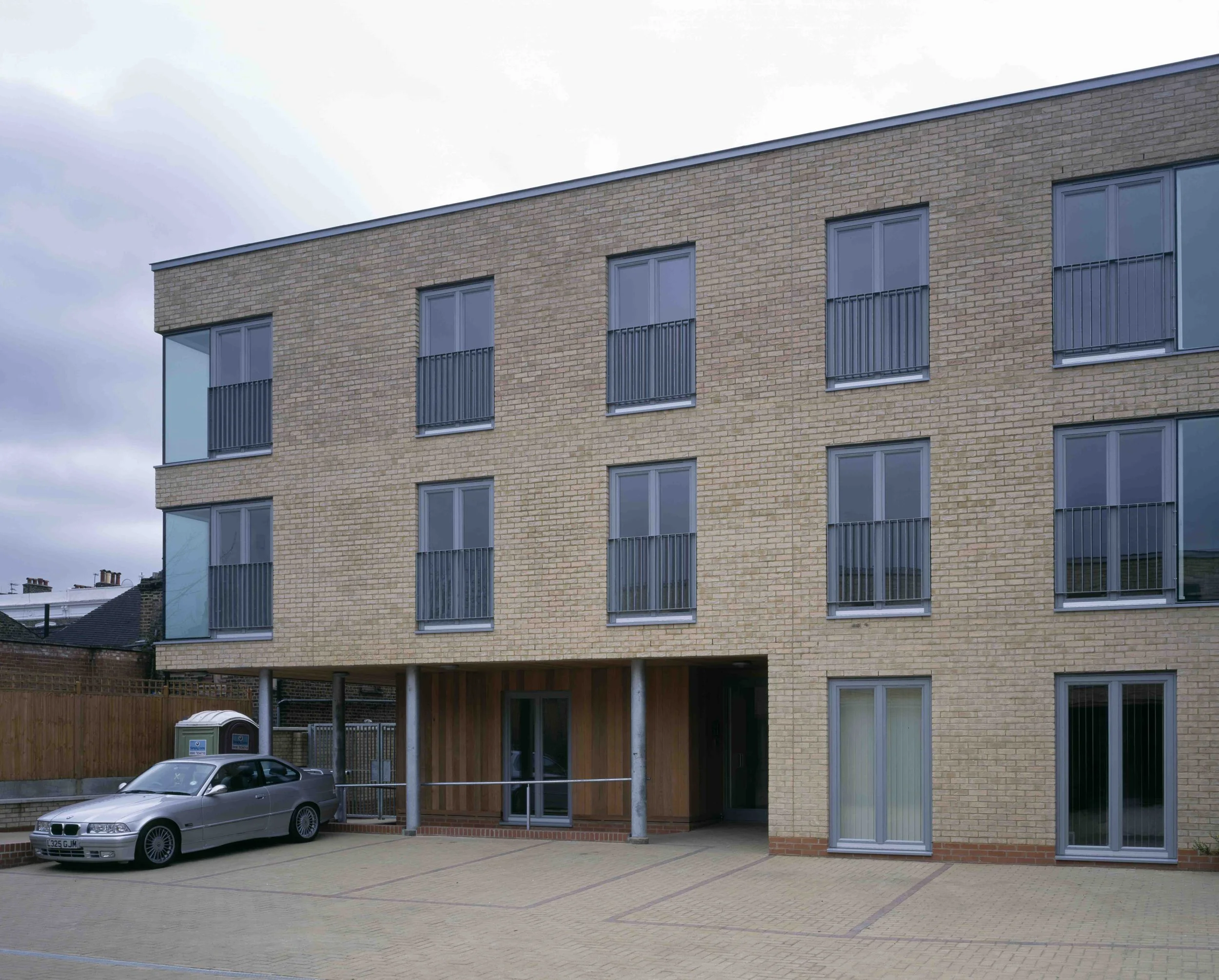 52 CR Courtyard Rear View.jpg