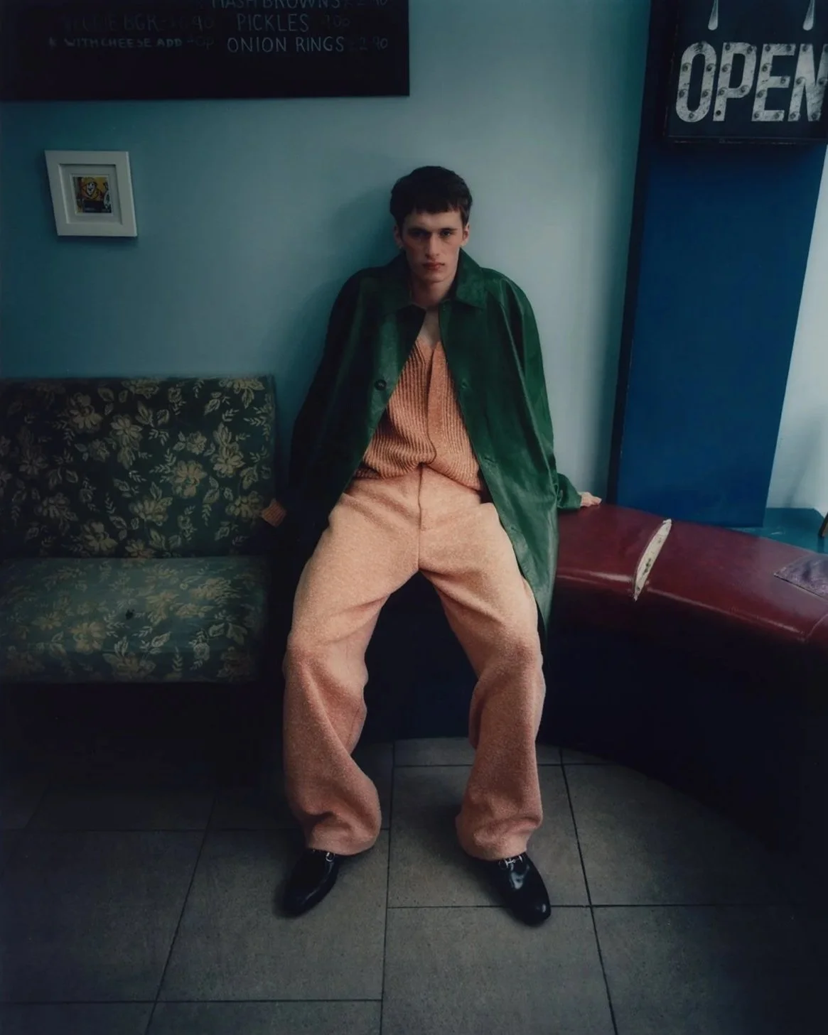 OliverMarshall_TalkingHead_Jules_14.jpg