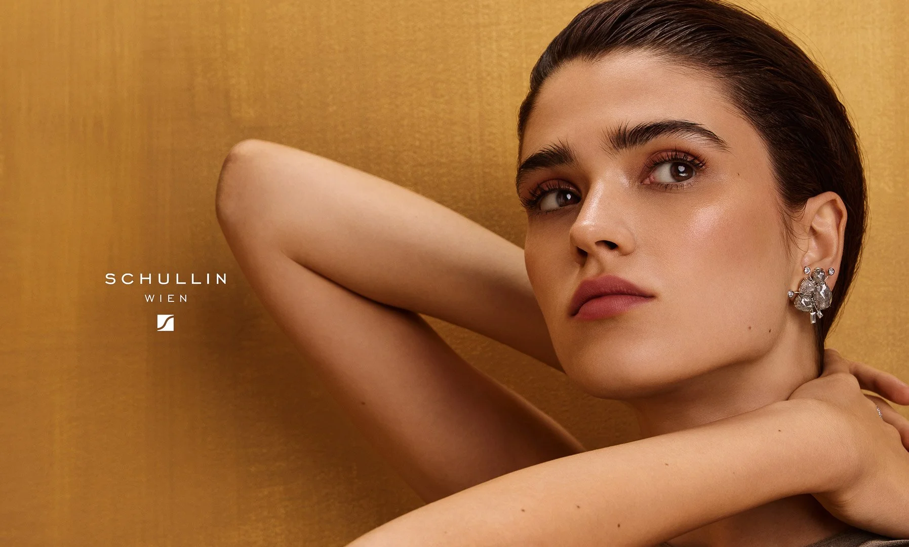 Philipp Jelenska Beauty and Fashion Photography Campaign Schullin Jewelry Alexandra Miccu 3
