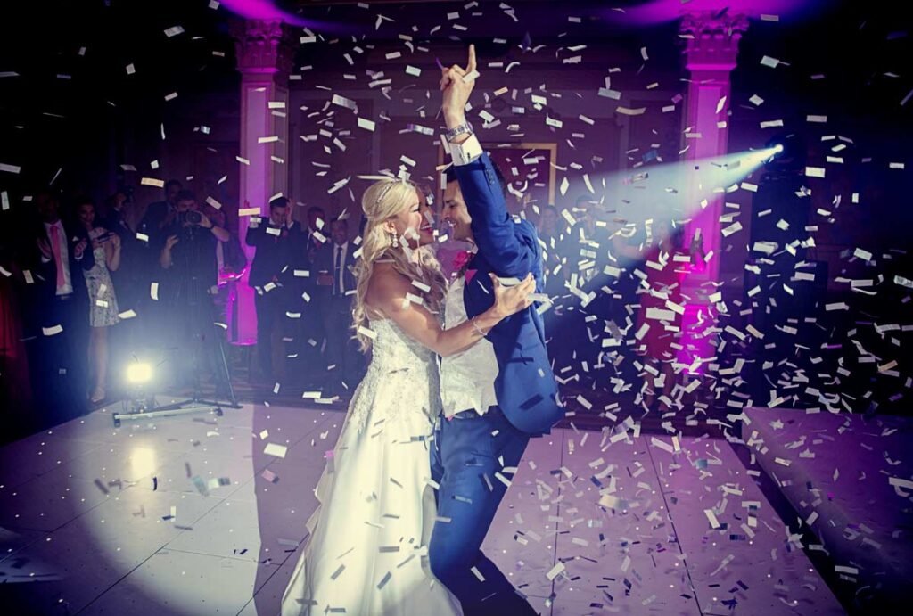 Wedding-Couple-First-Dance-Lighting-Reception-1-1024x691.jpg