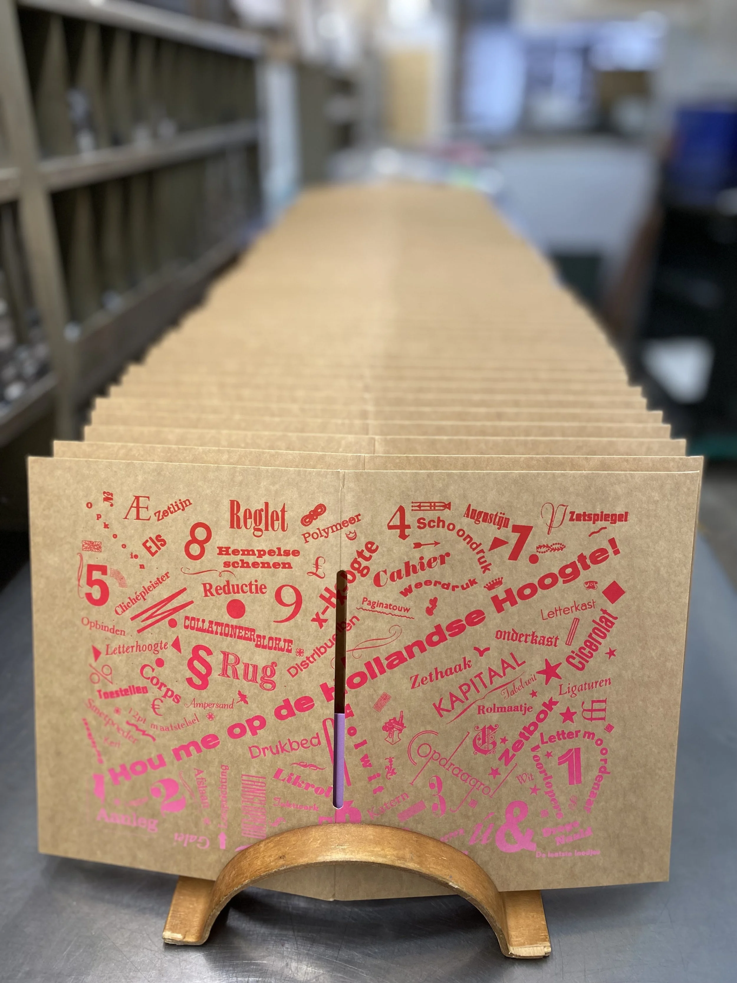 Boekje HH rood covers.JPEG