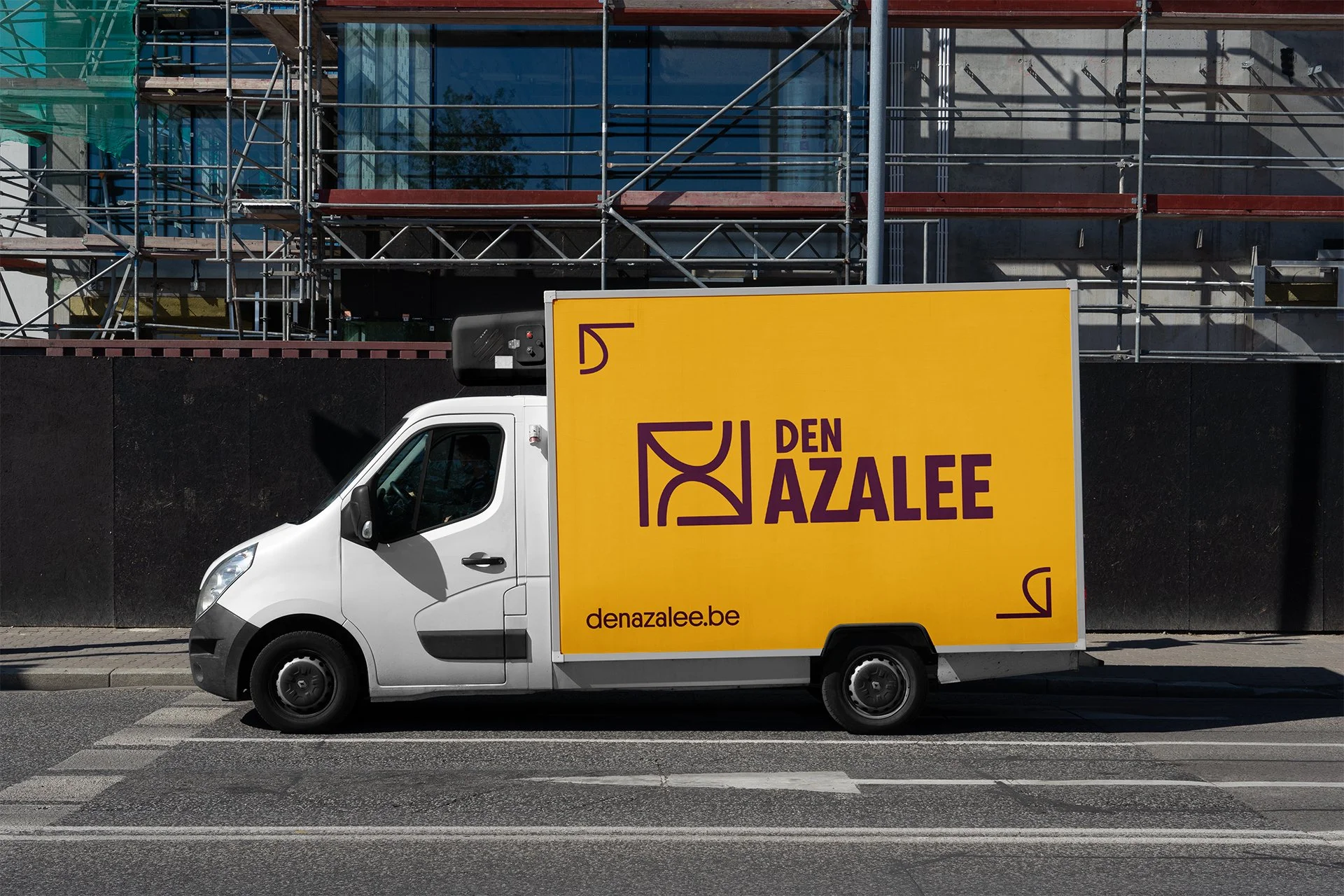 Small-Cargo-Truck-Mockup.jpg