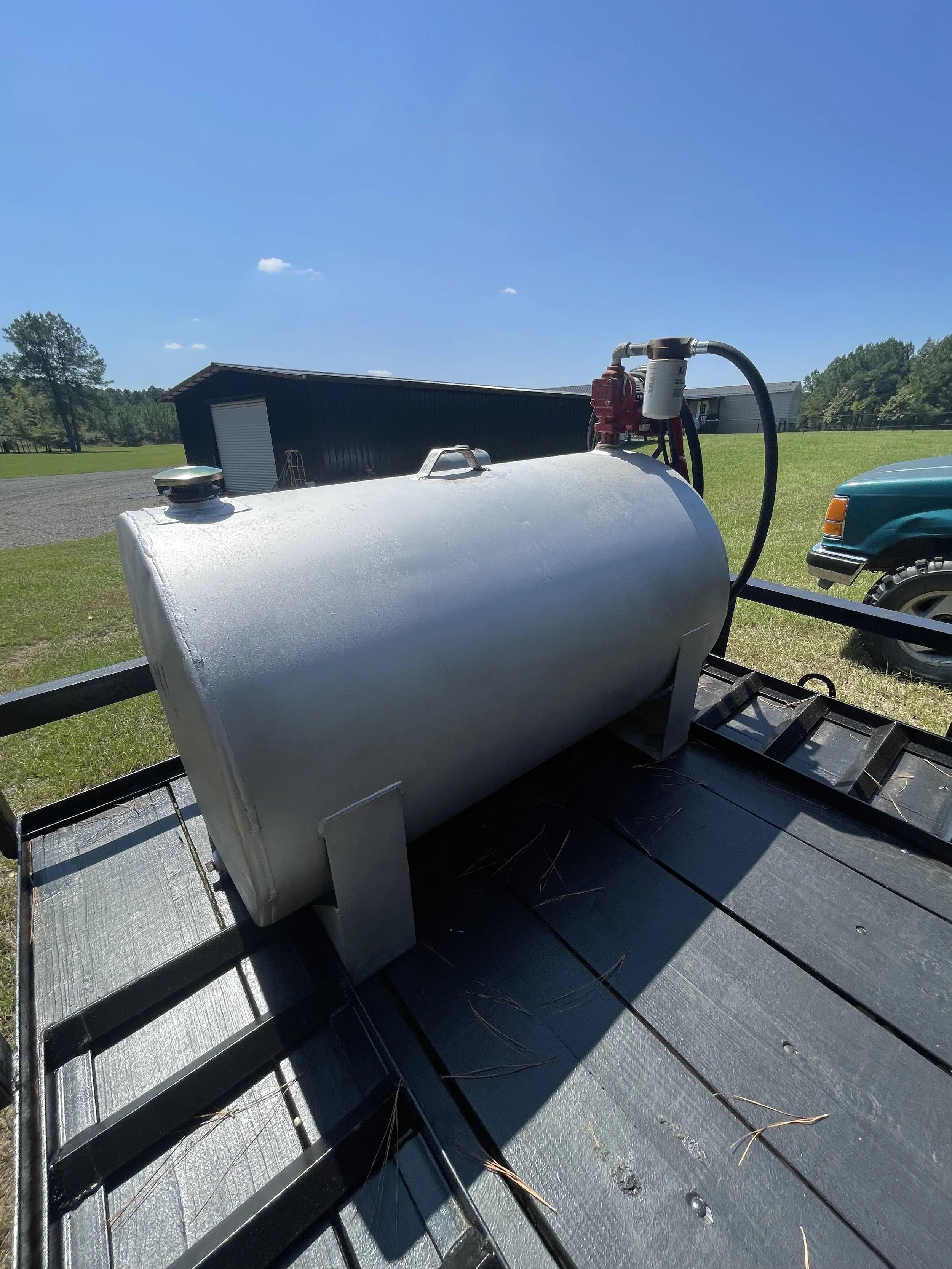 Tank on Trailer.jpeg