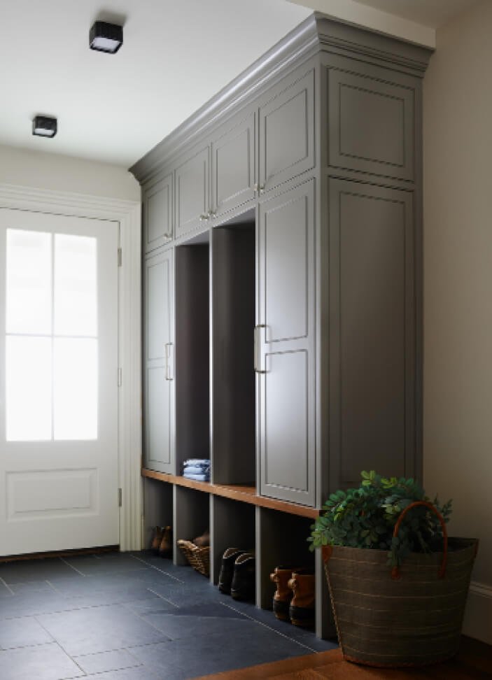 mudroom-built-ins-high-end-custom-homes-massachusetts-builder.jpg