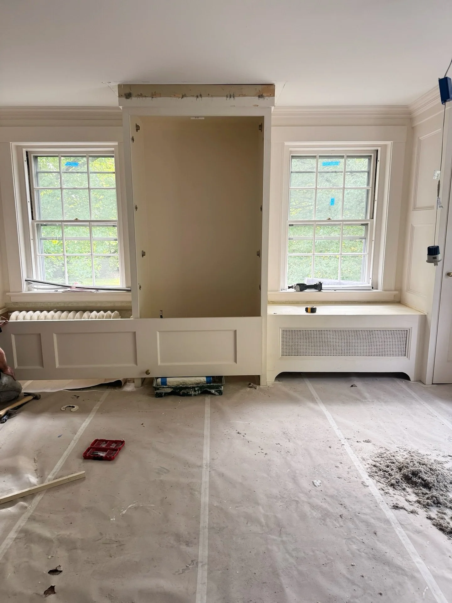 Steady progress in this incredible primary bedroom of our our Brookline Colonial project with @herringboneandbrass 

This project is filled with architectural detail that the homeowners, design team, and our team are determined to preserve. 

Stay tu