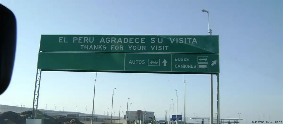 Ecuador halted construction of wall on border with Peru