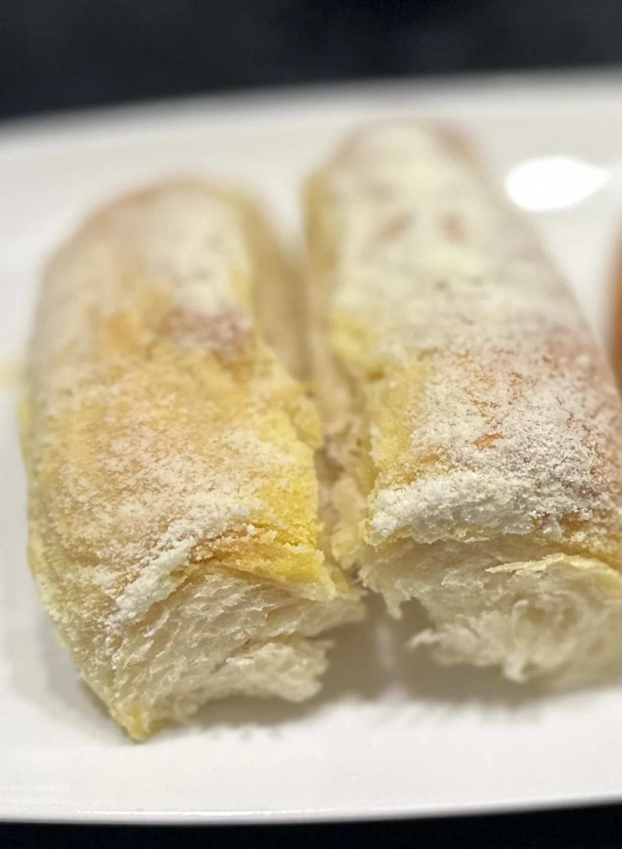 CHEESE ROLL WITH MILK POWDER & SUGAR x 8