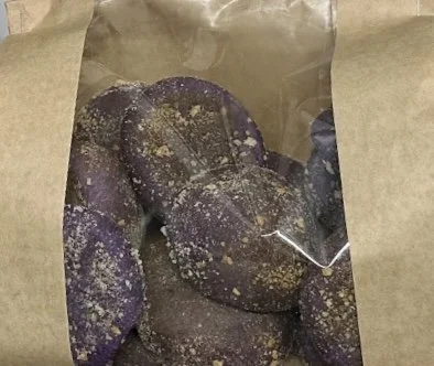 UBE CHEESE PANDESAL - 1 DOZEN