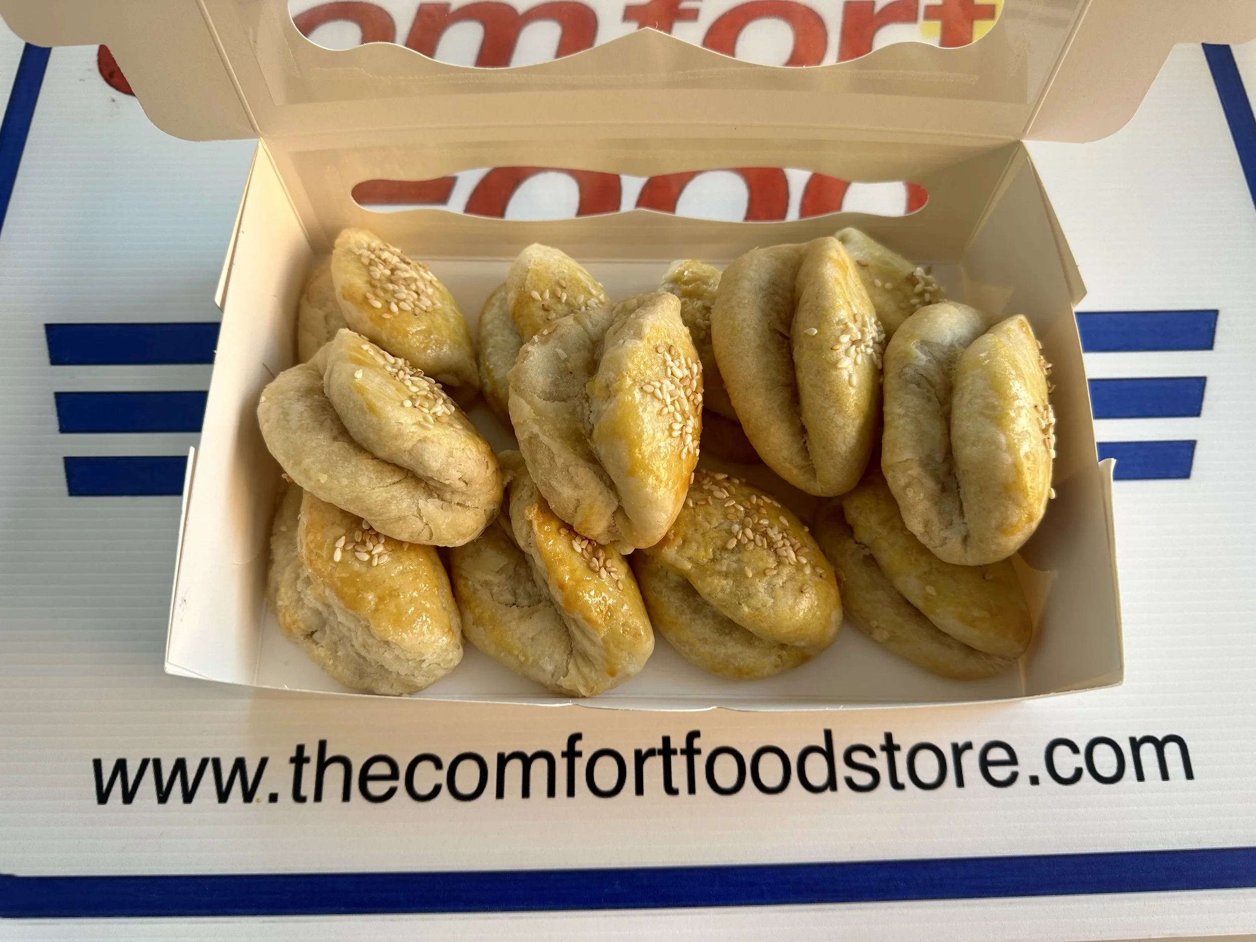 HOPIA BABOY/ONION - 1 DOZEN