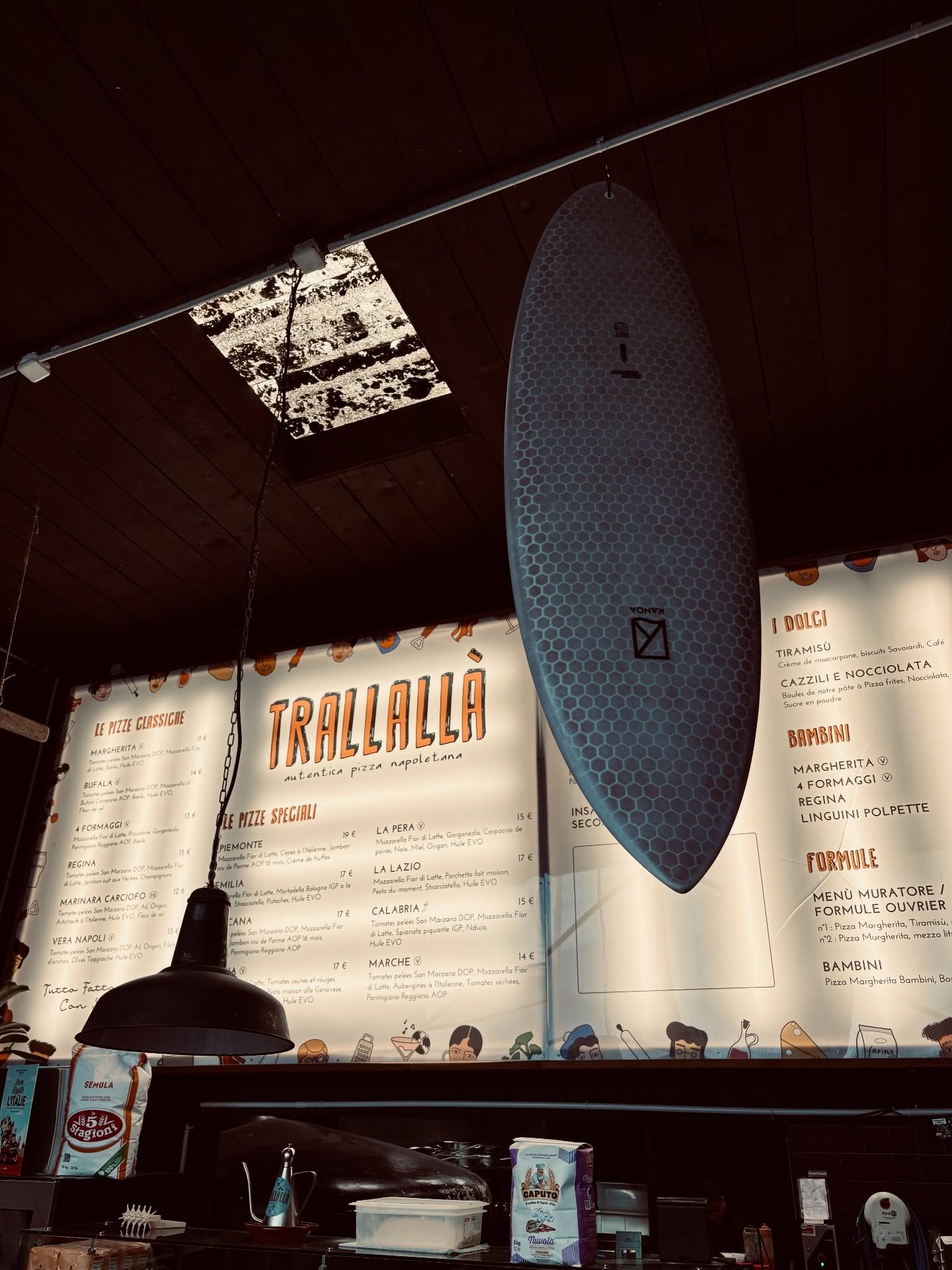 🥳C&rsquo;est le grand retour du RIDE of the MONTH 🌊
On vous fait gagner une planche de surf avec notre partenaire @kanoa_surfboards, mod&egrave;le de votre choix (entre 5&rsquo;10 et 6&rsquo;4) 🎉

Des boards &eacute;co-con&ccedil;ues, ultra durabl