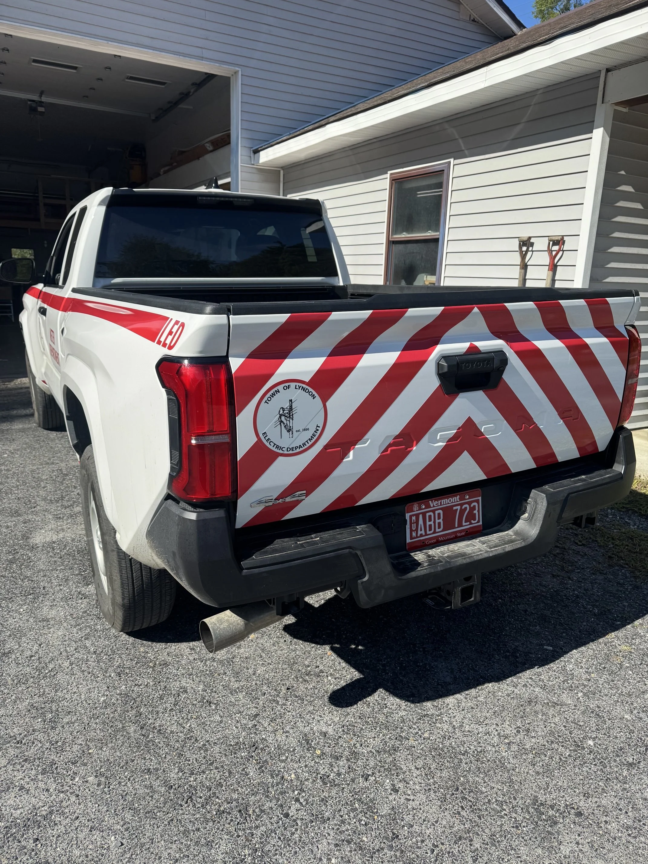 electric truck install2.jpeg