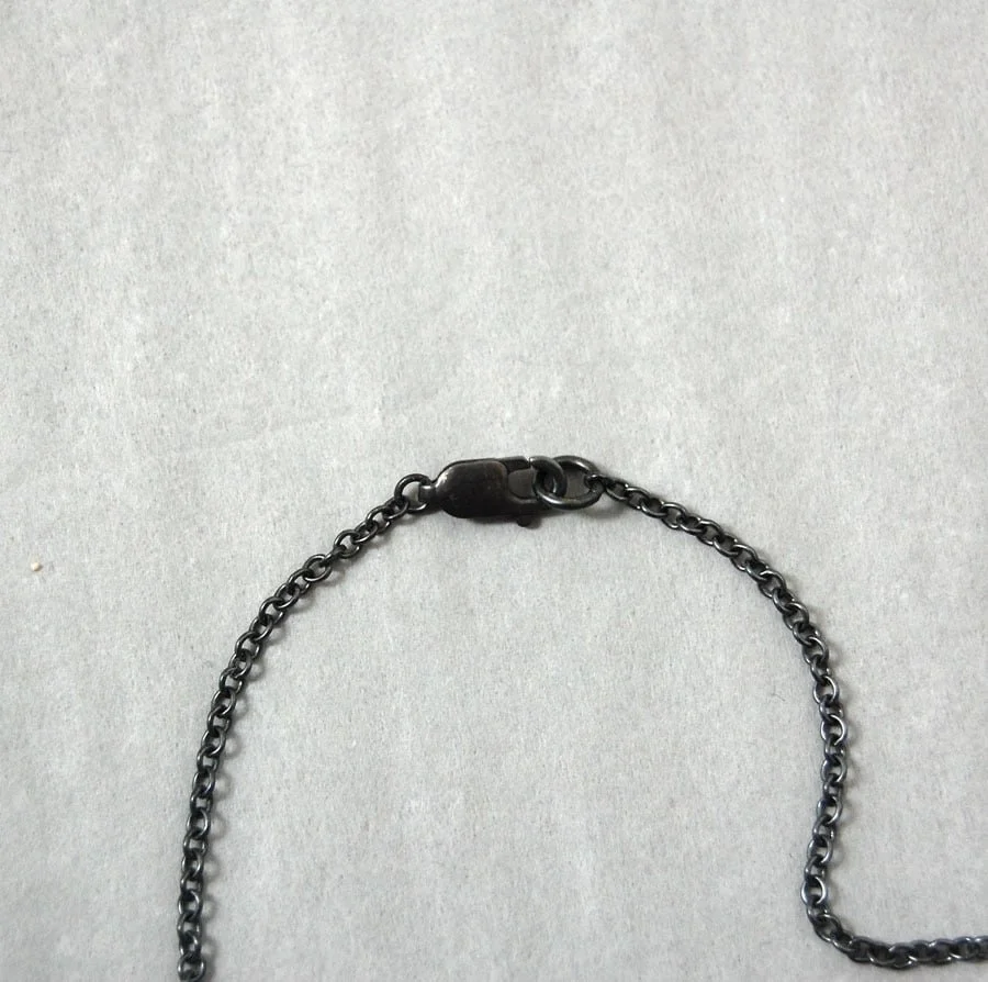 min_pix_n_l_clasp_900.jpg
