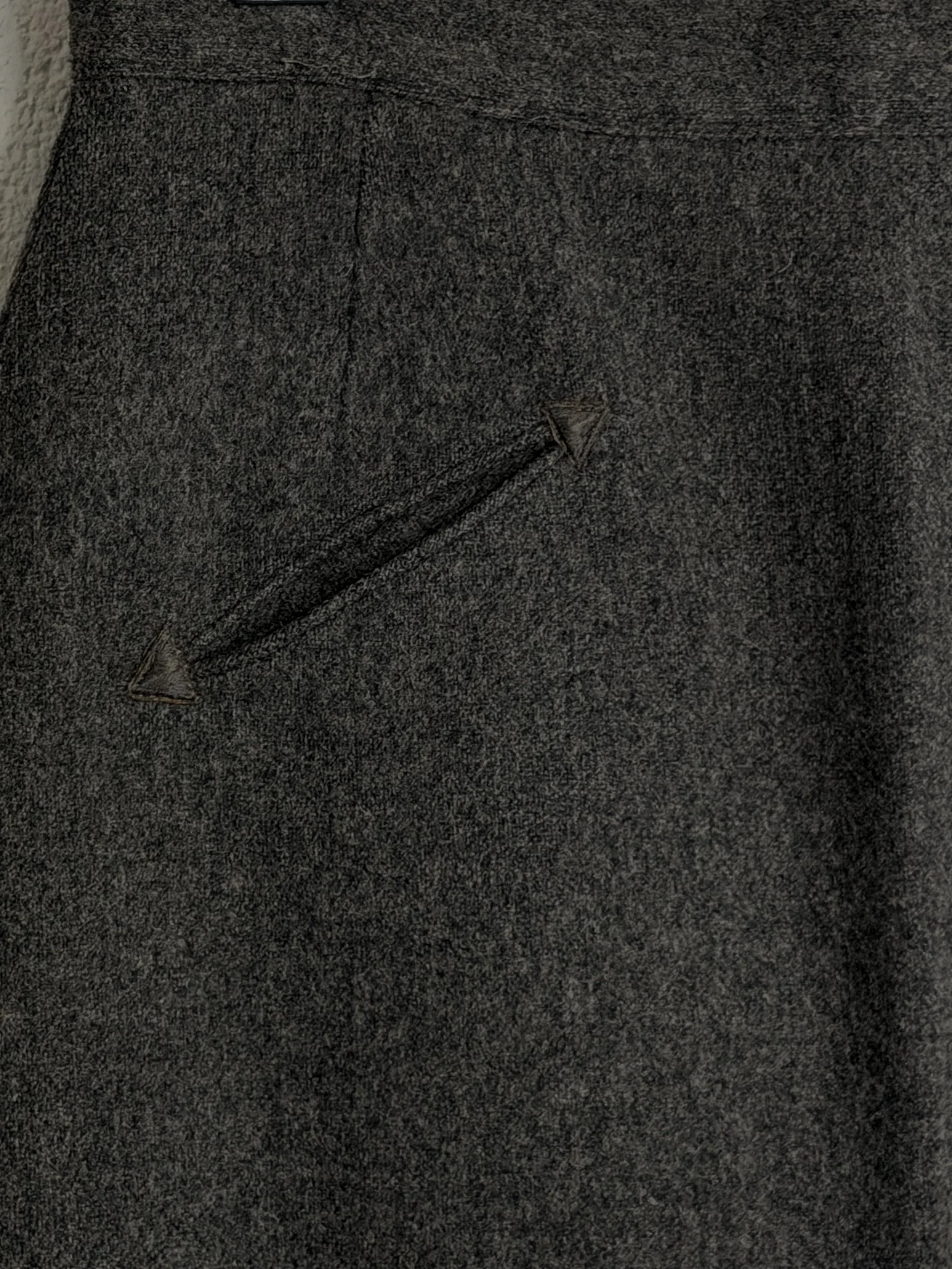 '50s Charcoal Pencil Skirt