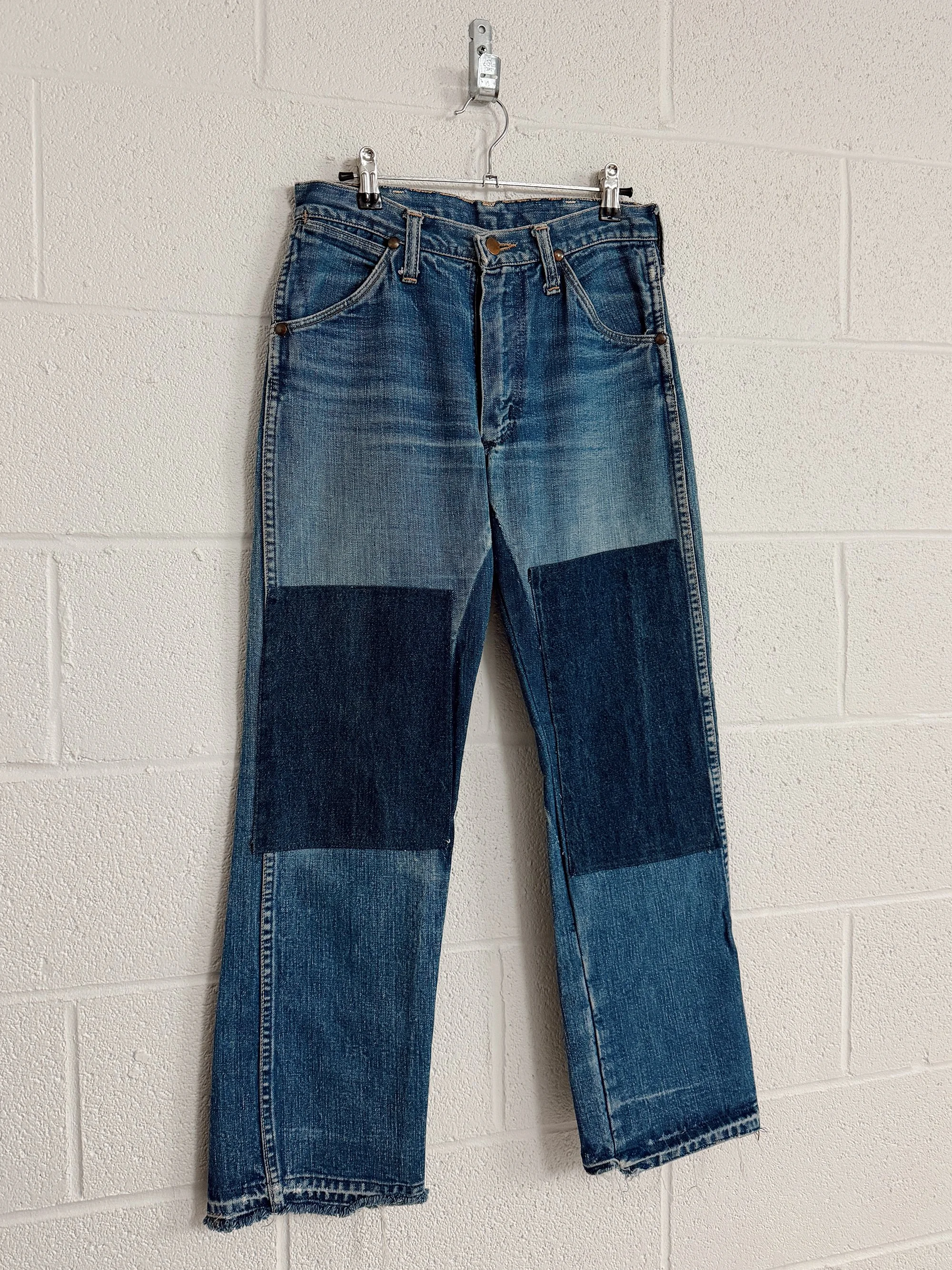 Vintage Wrangler Patch Legs (27x28.5)