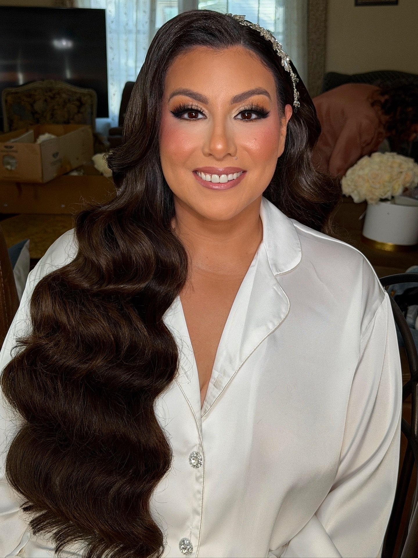 Your dream bridal look starts here 🤍

Beauty by Kylied specializes in natural, long-lasting bridal makeup that enhances your unique glow.

💌 Book your wedding makeup appointment today at Beautybykylied@gmail.com

Hair @veronica.anahella 

#BeautyBy