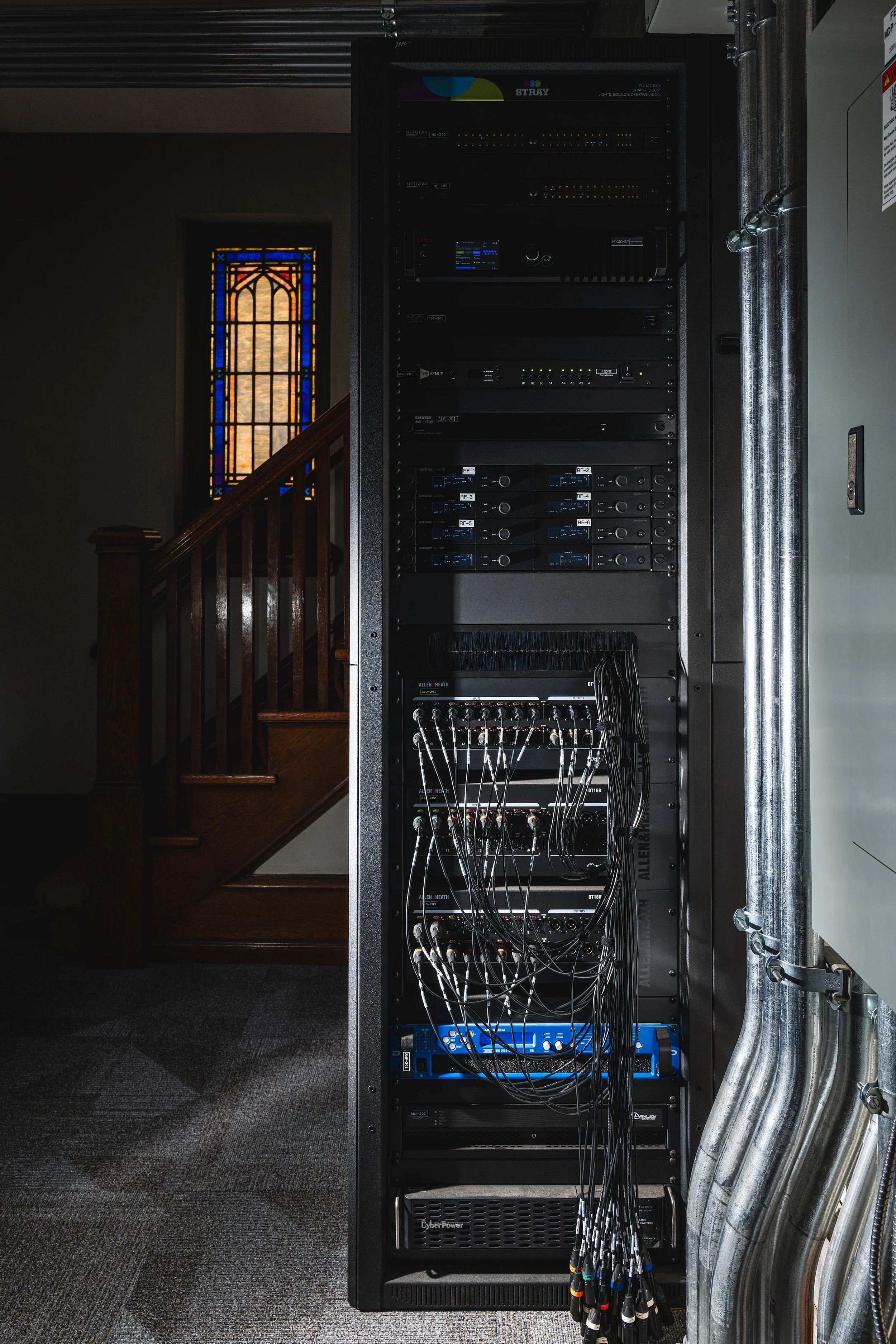 Front_of_Rack_01.jpg