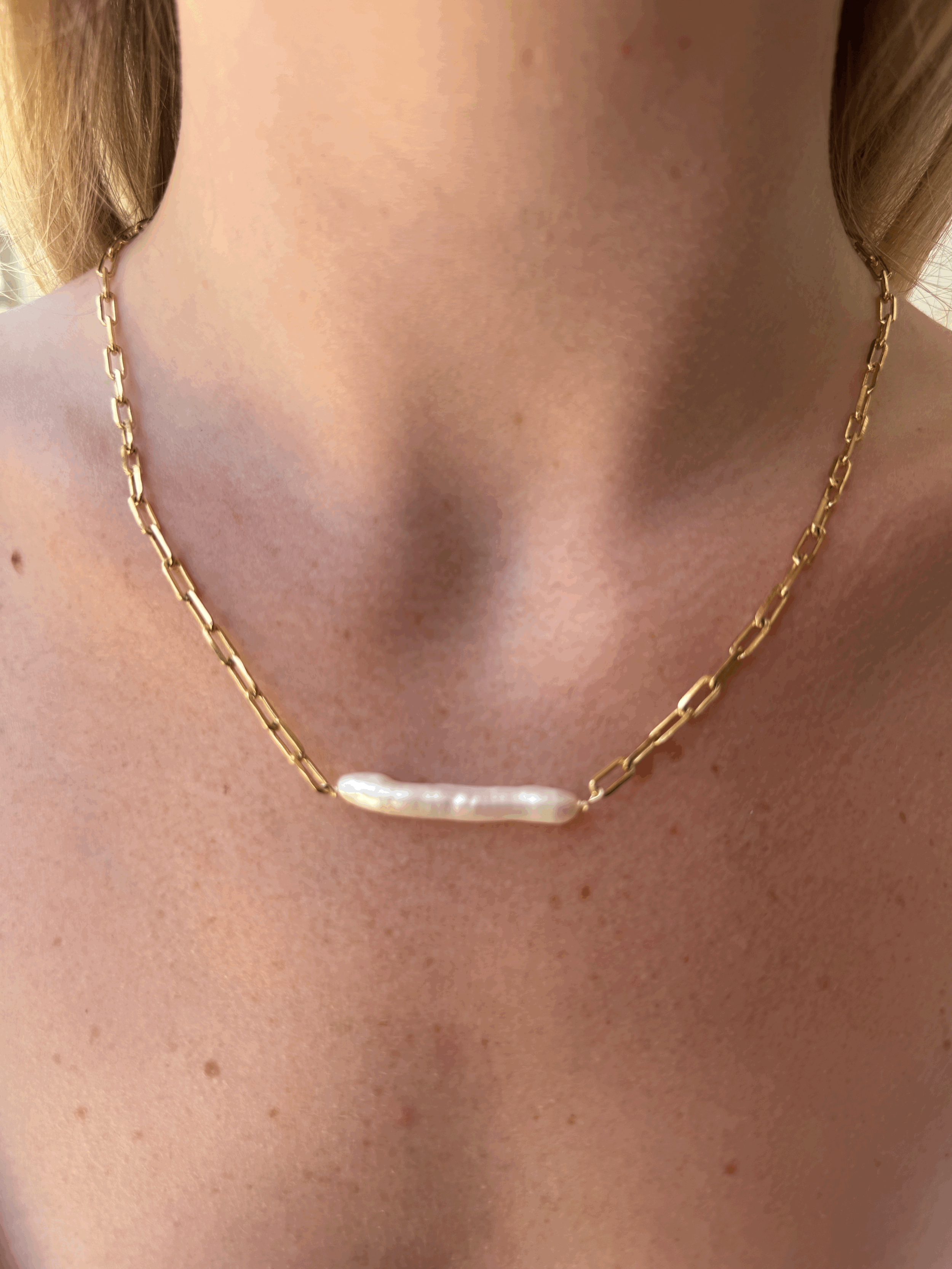 Petit London Necklace