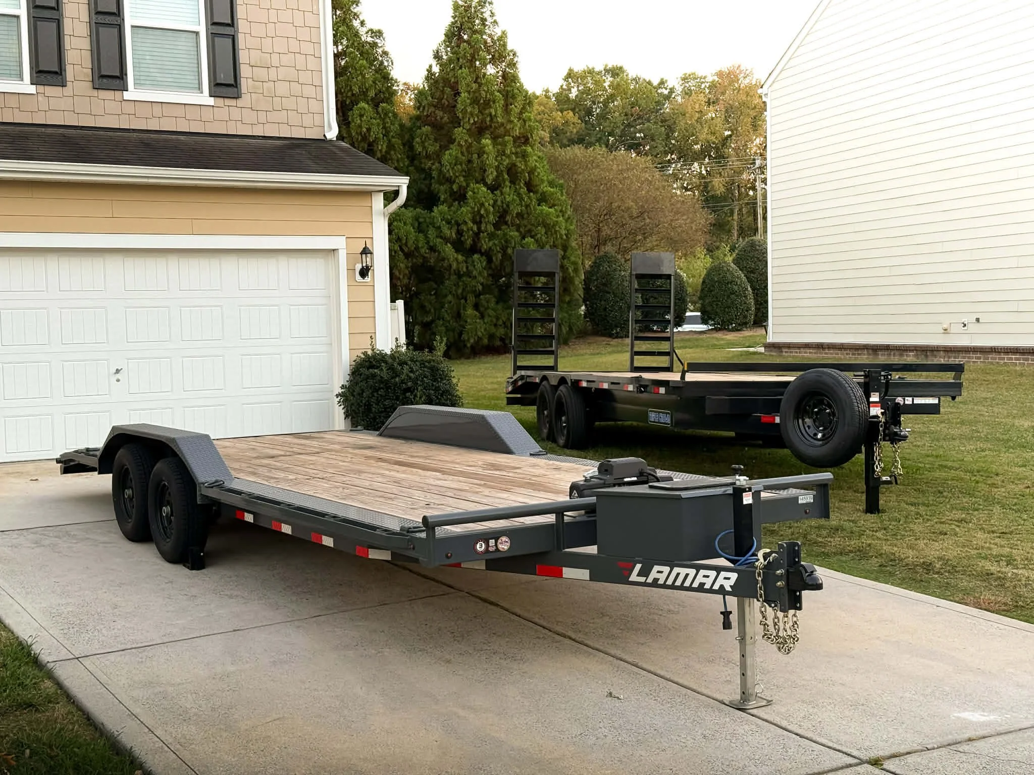 22ft Lamar car hauler trailer rental near Charlotte NC — Indian Trail NC
