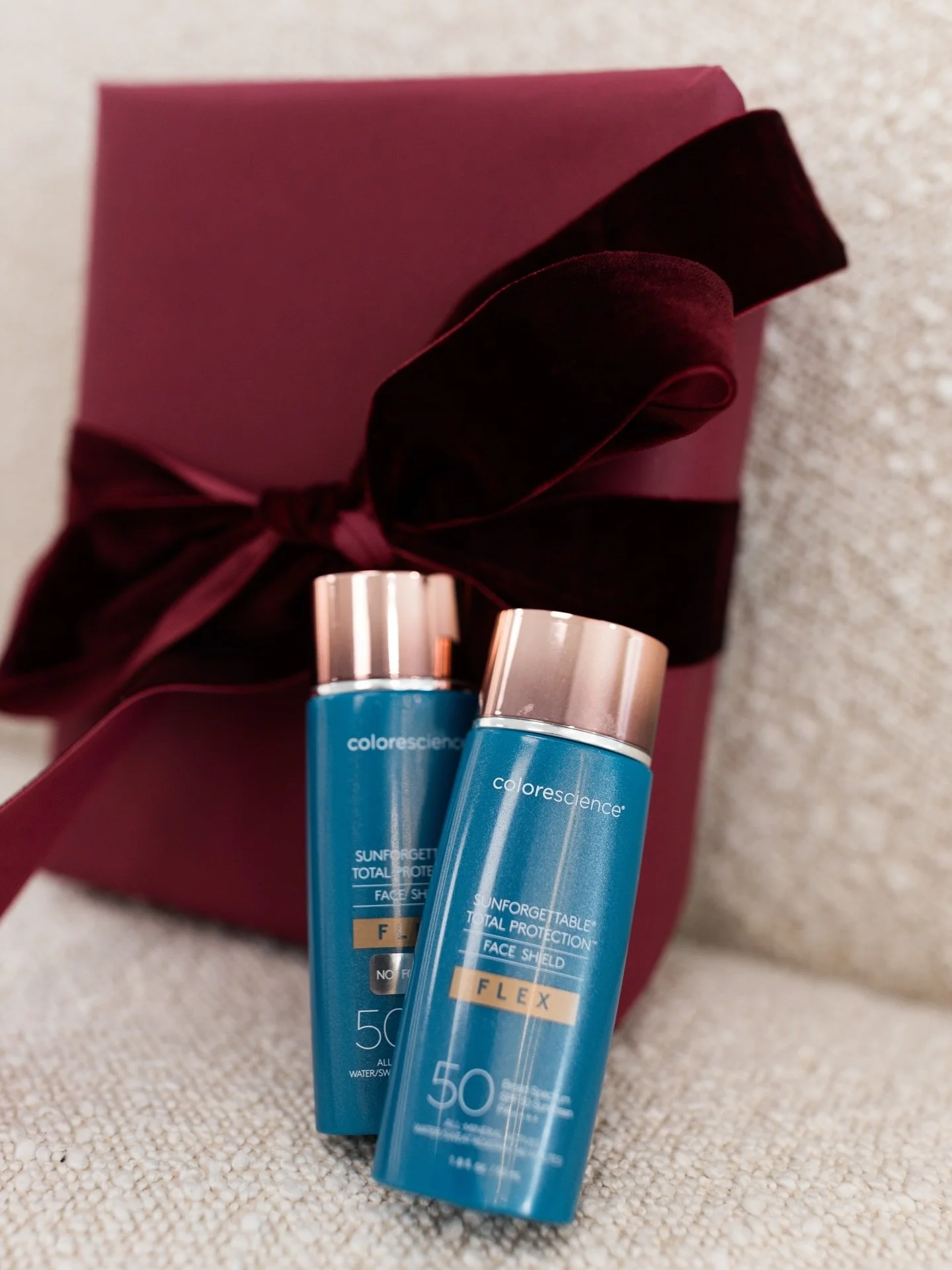 Still need a stocking stuffer? We&rsquo;ve got you. 🎁

Skincare makes the perfect last-minute gift &mdash; thoughtful, useful, and guaranteed to make someone feel a little extra pampered. Plus, it&rsquo;s 25% off until Christmas Day! 💵

Swing by an