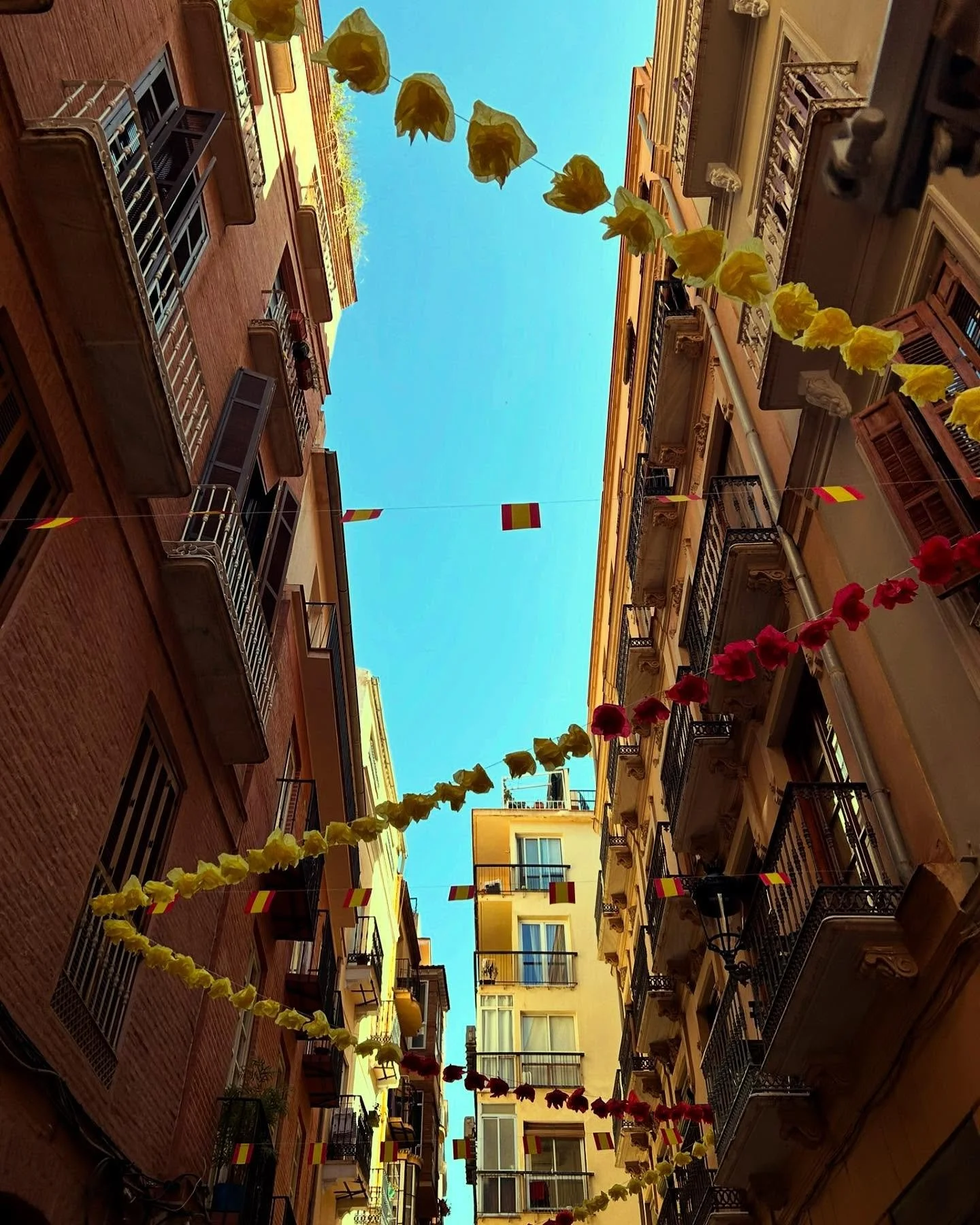 Don’t forget to look up! 
The balconies, the chipped paint, the flower pots, the laundry lines—so much of what makes a place special is above eye level
Travel with us!! Explore our 2026 trips.
#casctravel #wayfindertravel #grouptravel