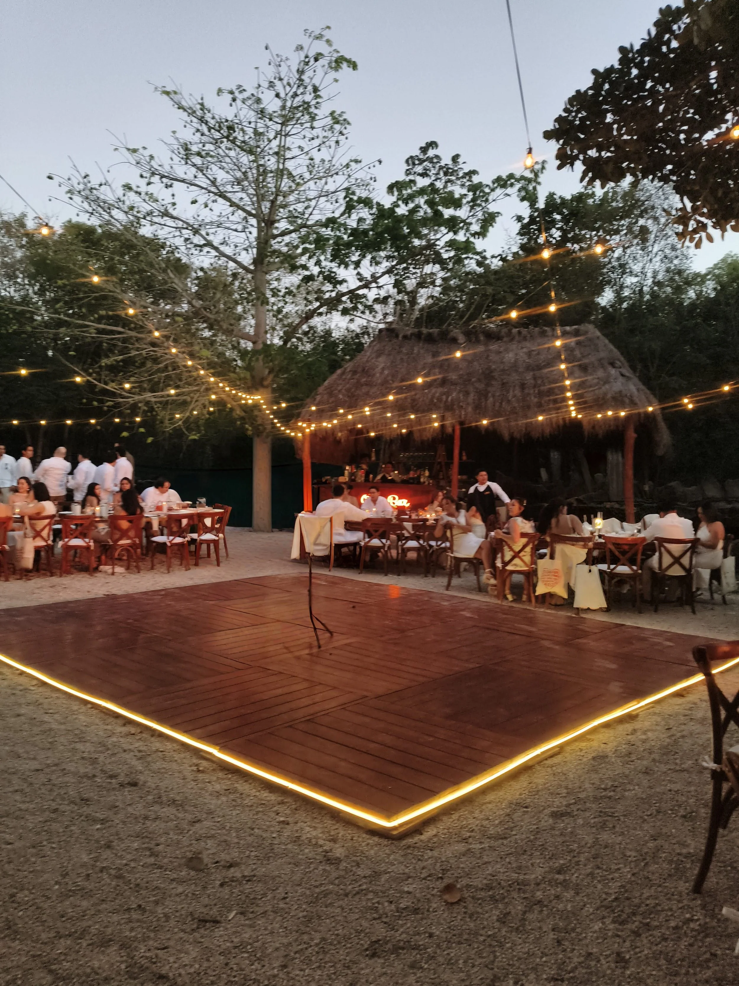 Pista Madera, Luz Led