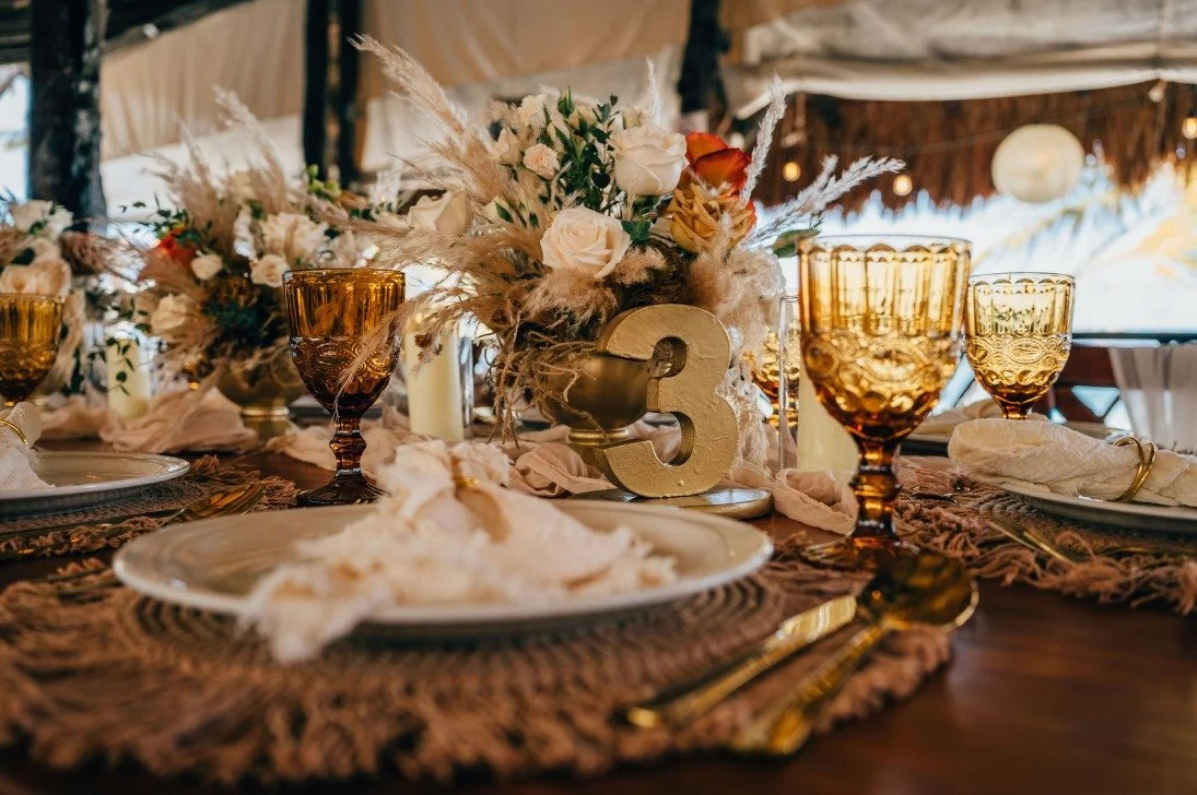 Table top, golden numbers, Boho center pieces