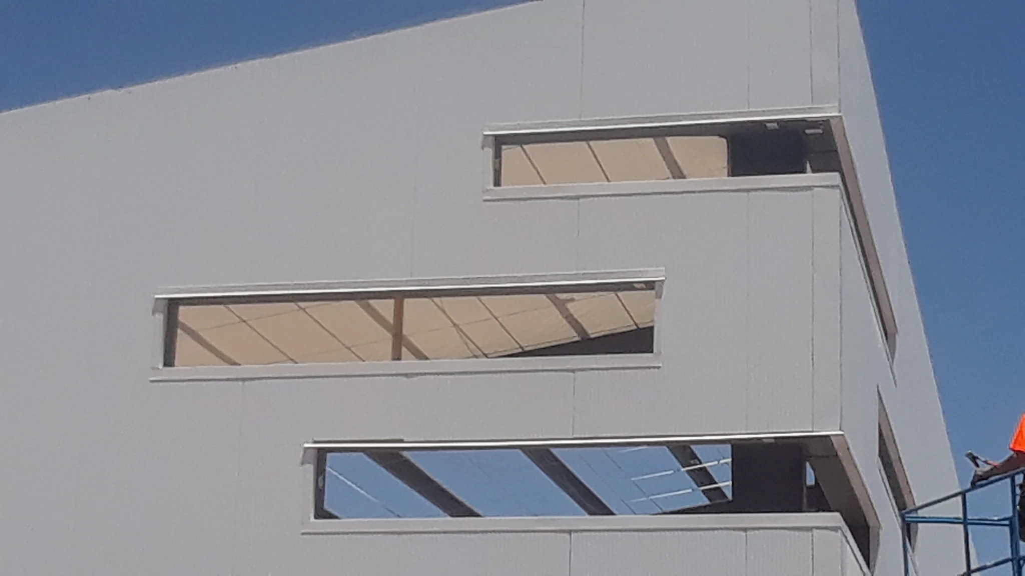 A Guide to Insulated Metal Panels for Warehouses