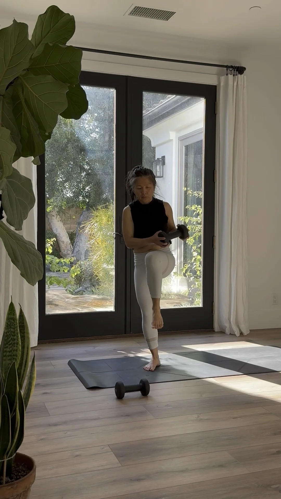 10 Minute Strength Cardio with 2 Dumbbells