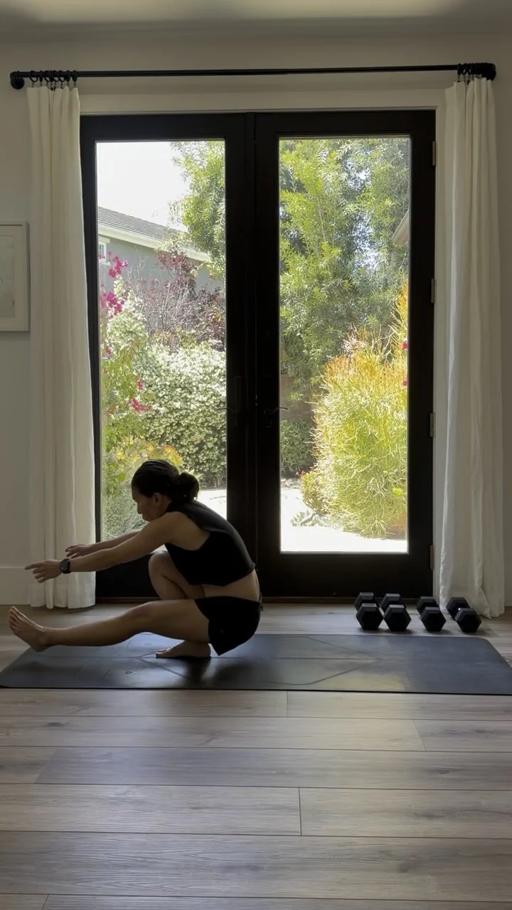 Hollow Body to Pistol Squat Progression