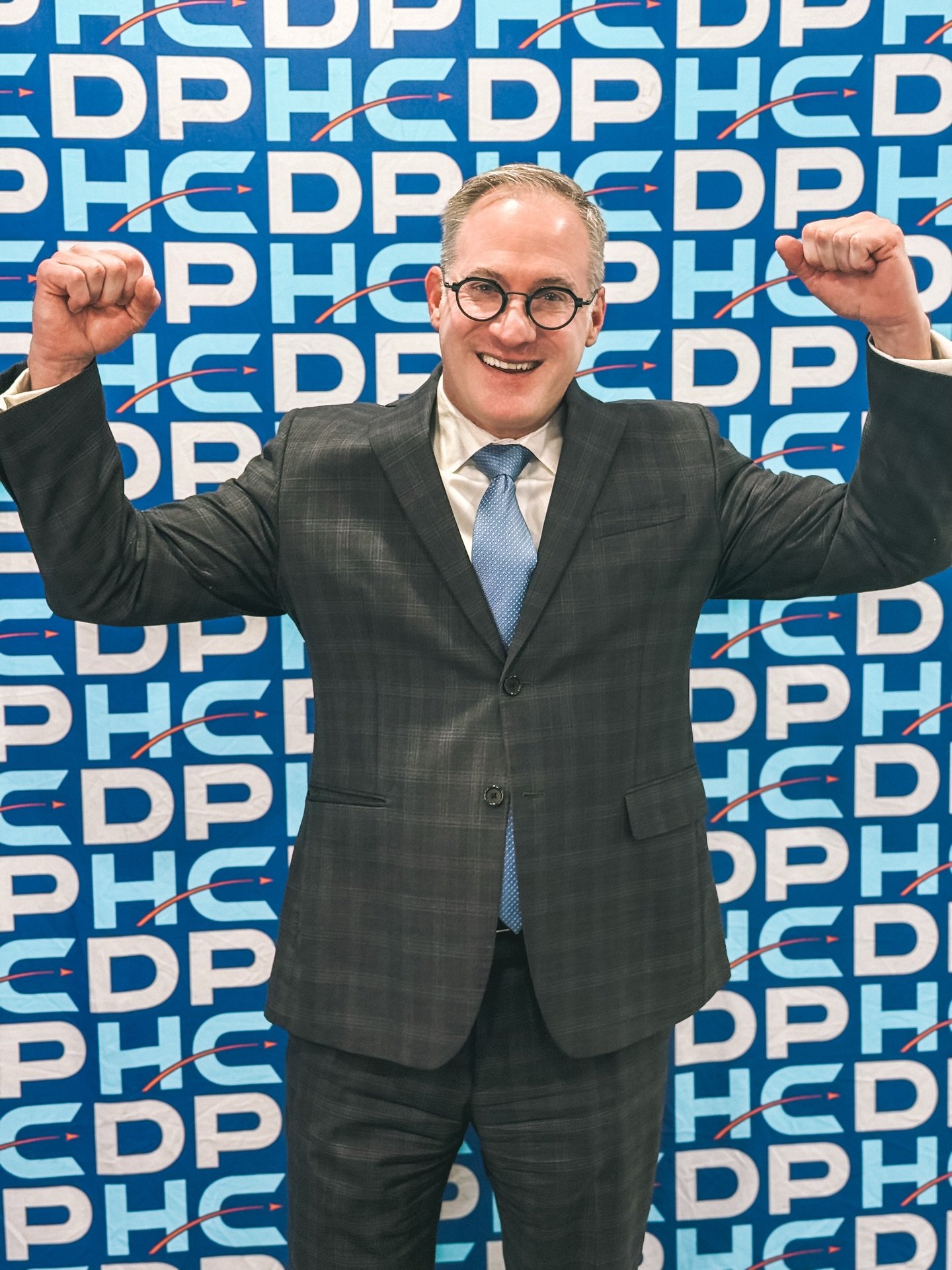 After a fun and event-filled fall campaign - I officially filed for a third term as the Judge of the 190th Civil Court! Thank you to our amazing campaign team, donors, and supporters for inspiring me and setting the campaign up for success this sprin