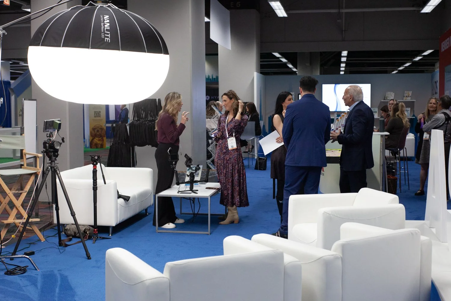 chicago-il-corporate-conference-event-photography-people-networking-01.jpg