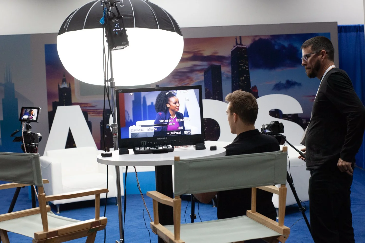chicago-il-corporate-conference-event-photography-behind-scene-01.jpg